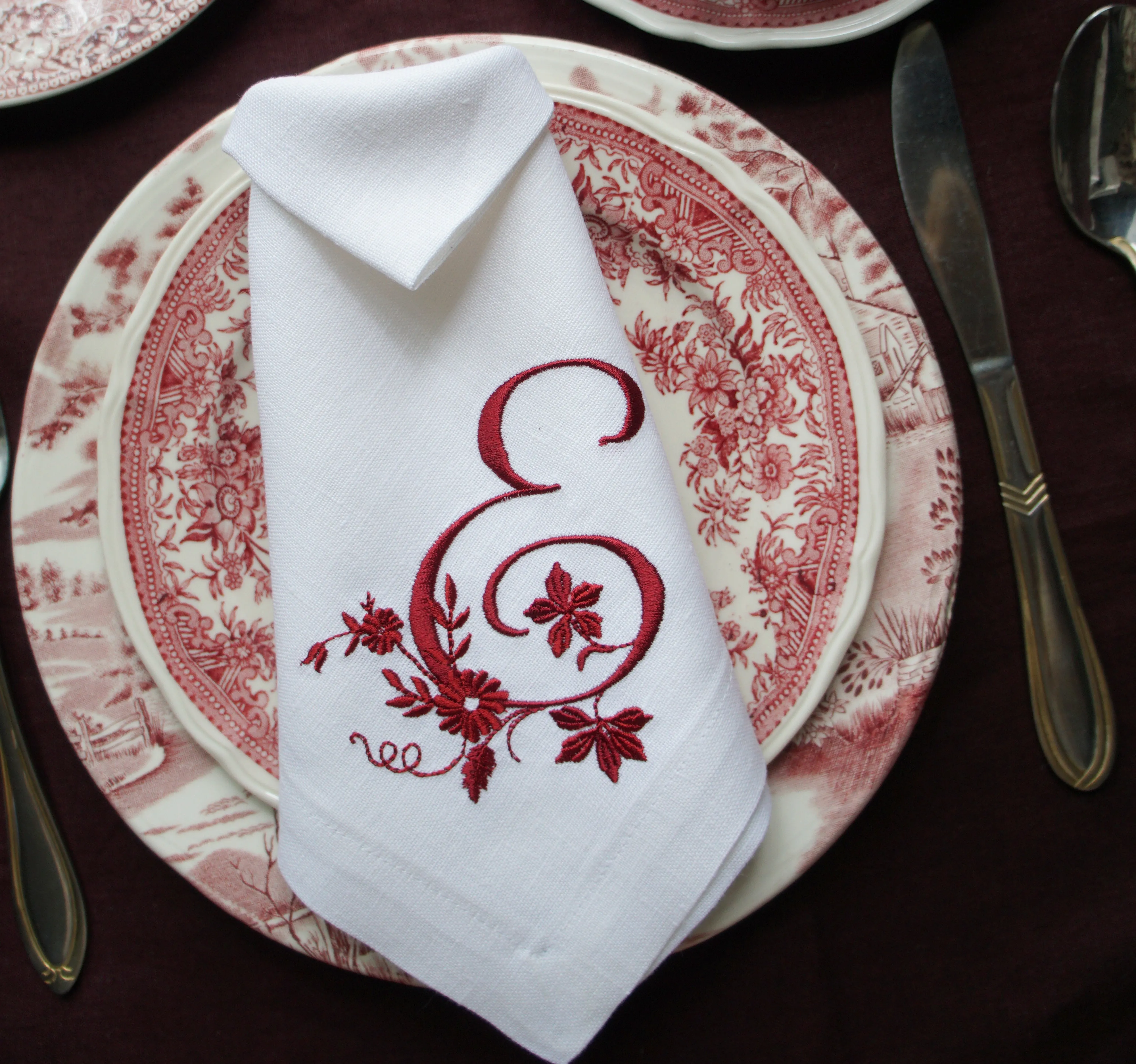 #038 | Floral monogram | Personalized | Linen napkins