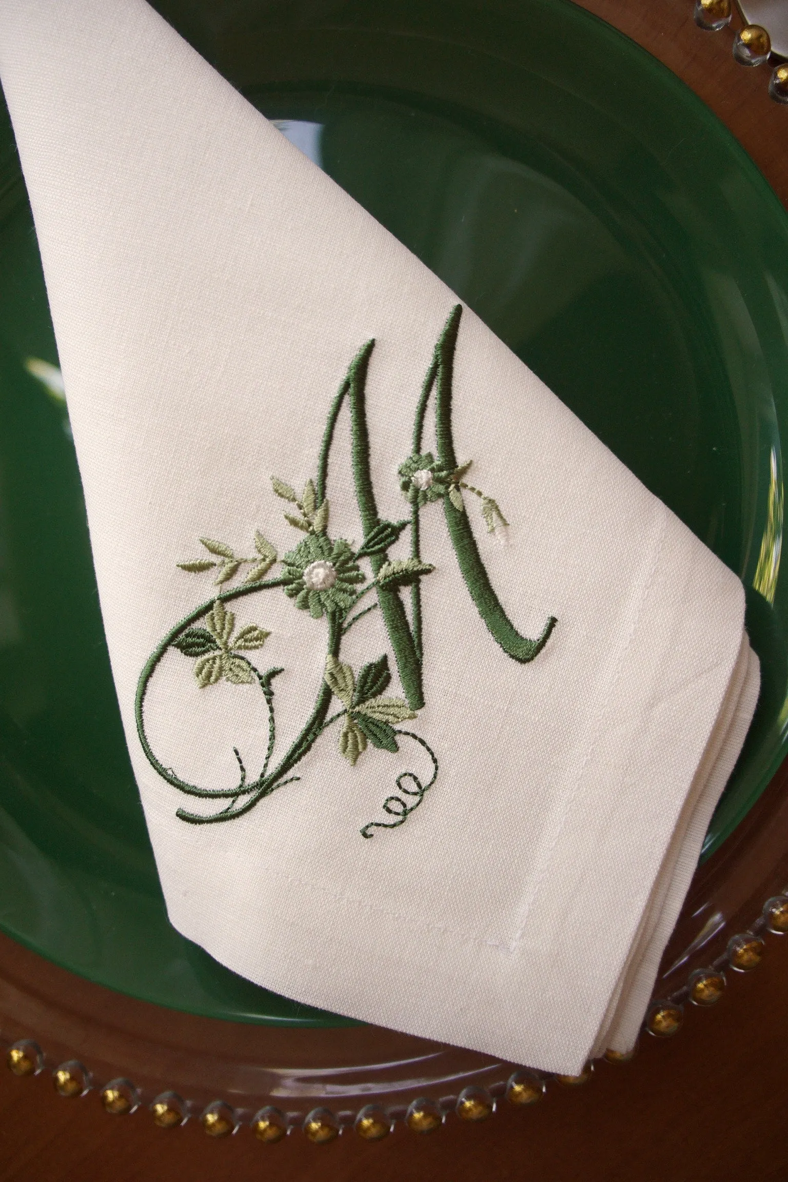 #038 | Floral monogram | Personalized | Linen napkins