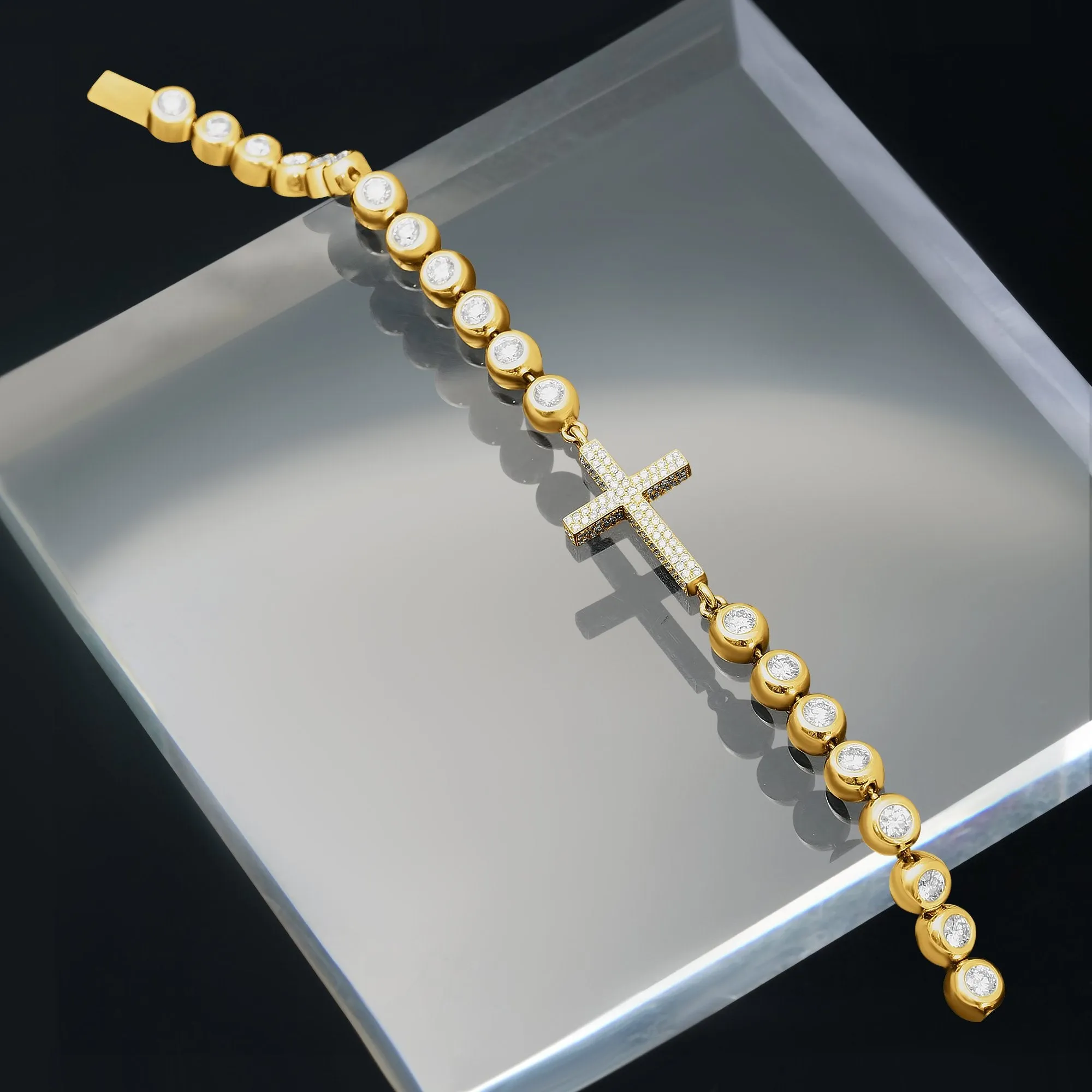 14k Yellow Gold Diamond Cross Bracelet 5 Ctw