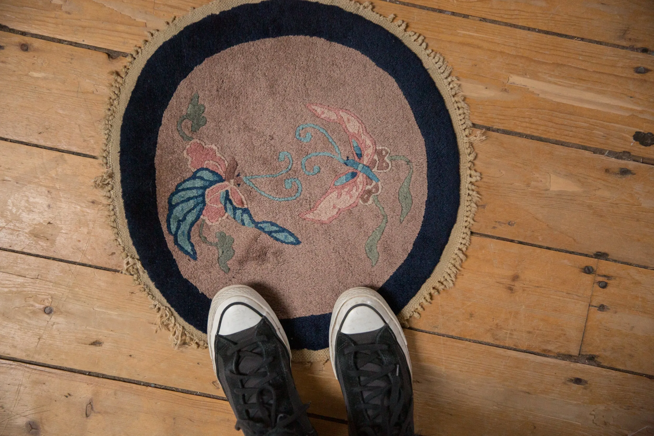 1.5x1.5 Antique Art Deco Round Rug Mat