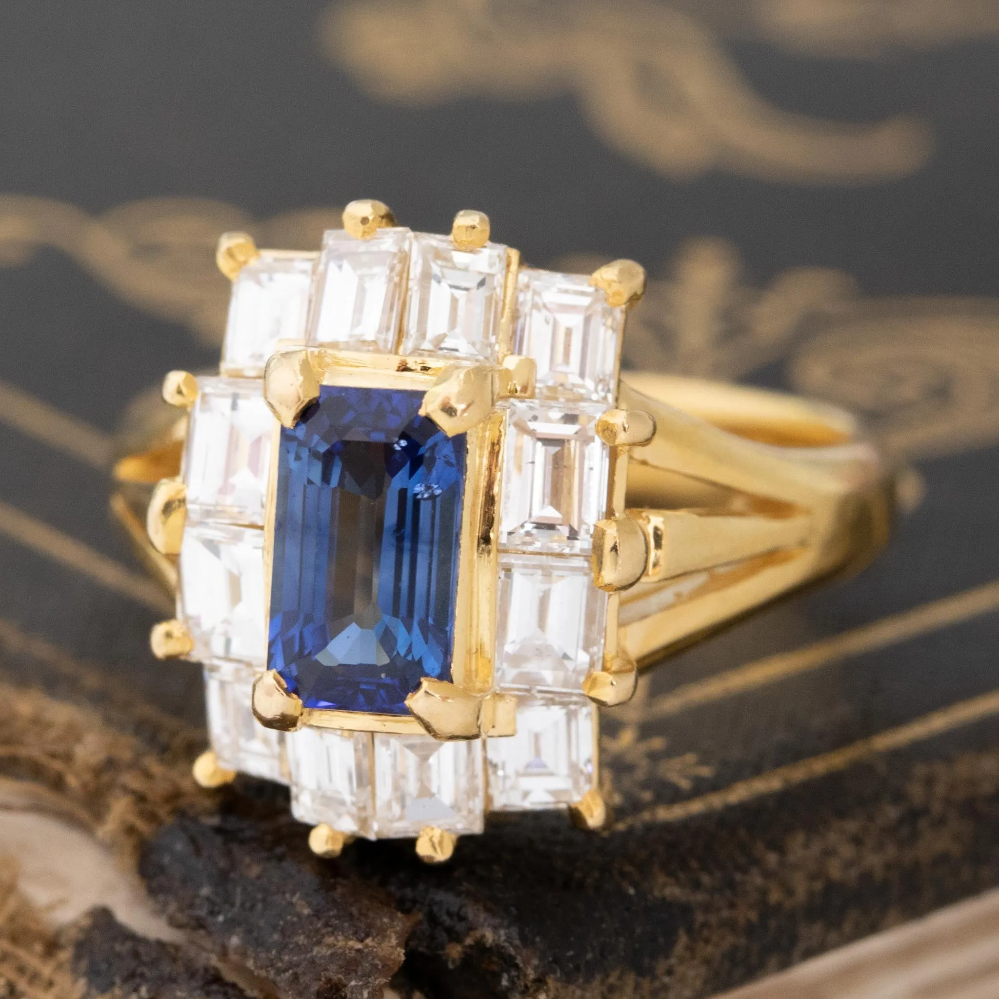 2.55ctw Vintage Sapphire & Emerald Diamond Ballerina Ring