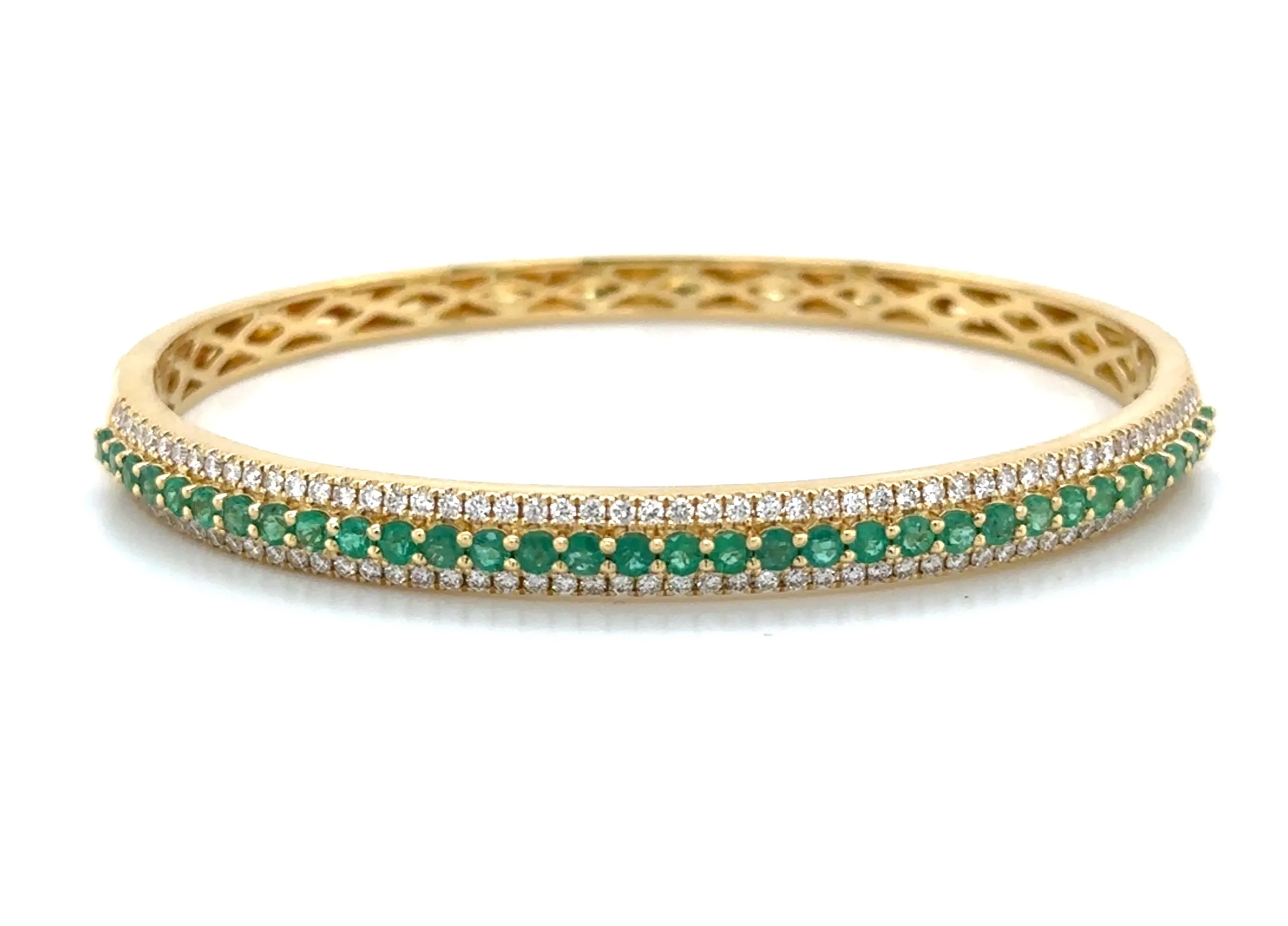 2.59ct t.w. Round Brilliant Cut Diamond and Emerald Bangle Bracelet