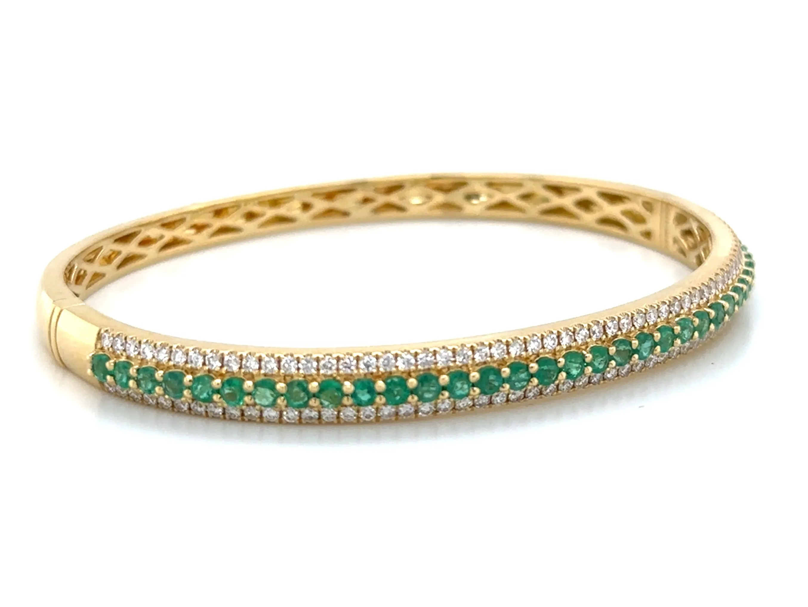 2.59ct t.w. Round Brilliant Cut Diamond and Emerald Bangle Bracelet