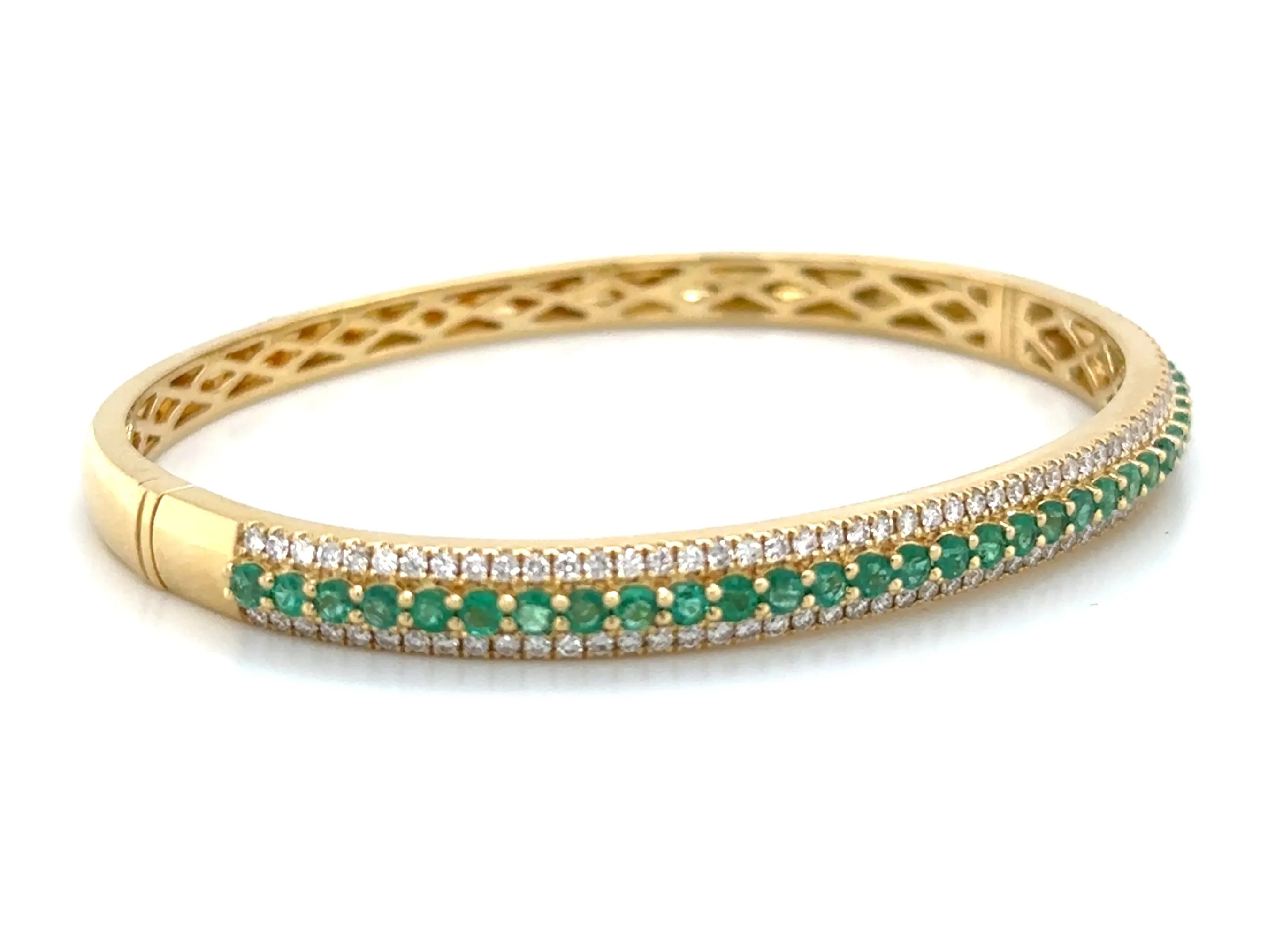 2.59ct t.w. Round Brilliant Cut Diamond and Emerald Bangle Bracelet