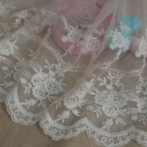 3 Yards of 20cm Width Retro Floral Embroidered Mesh Lace Fabric Trim