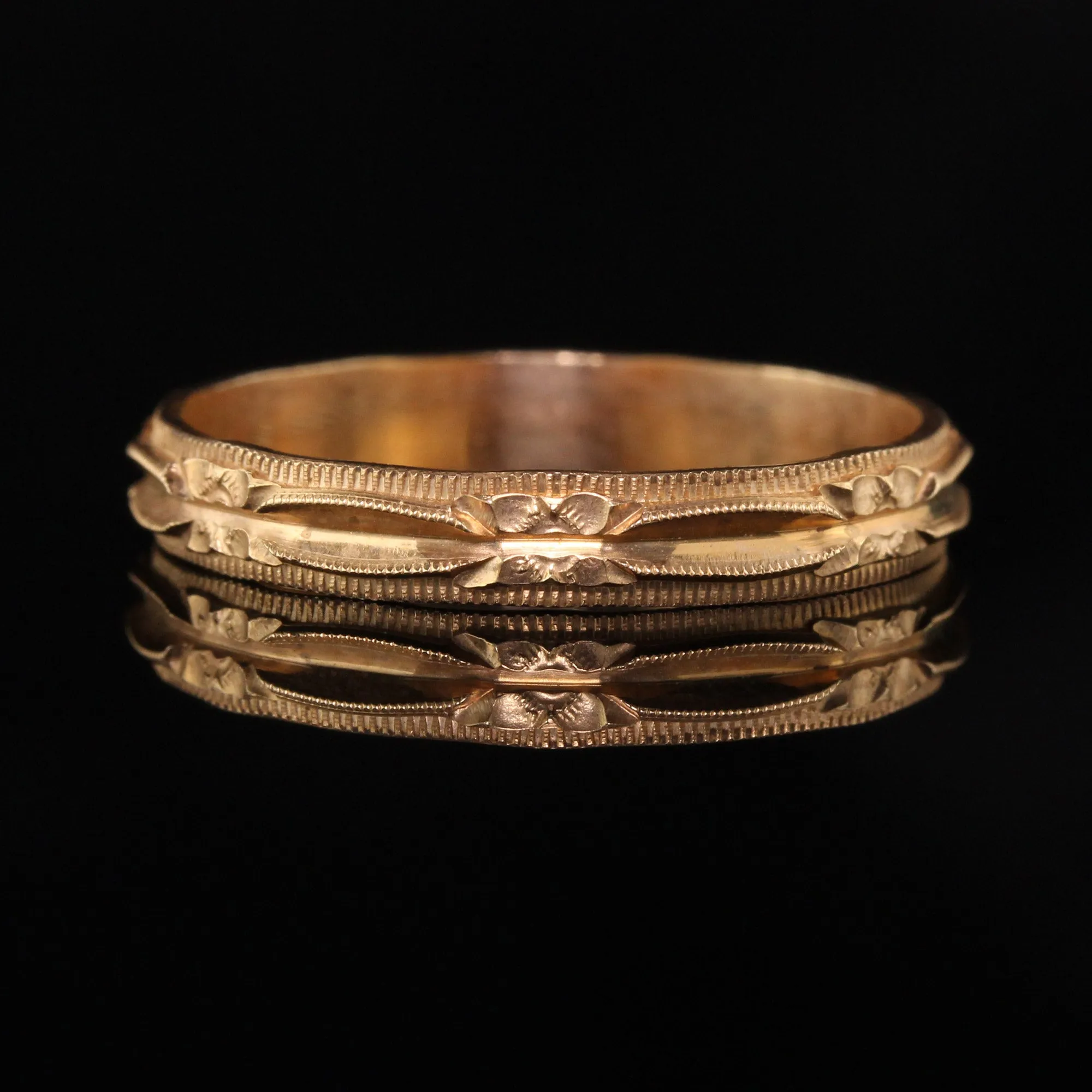 Antique Art Deco 14K Yellow Gold Engraved Wedding Band - Size 10 3/4