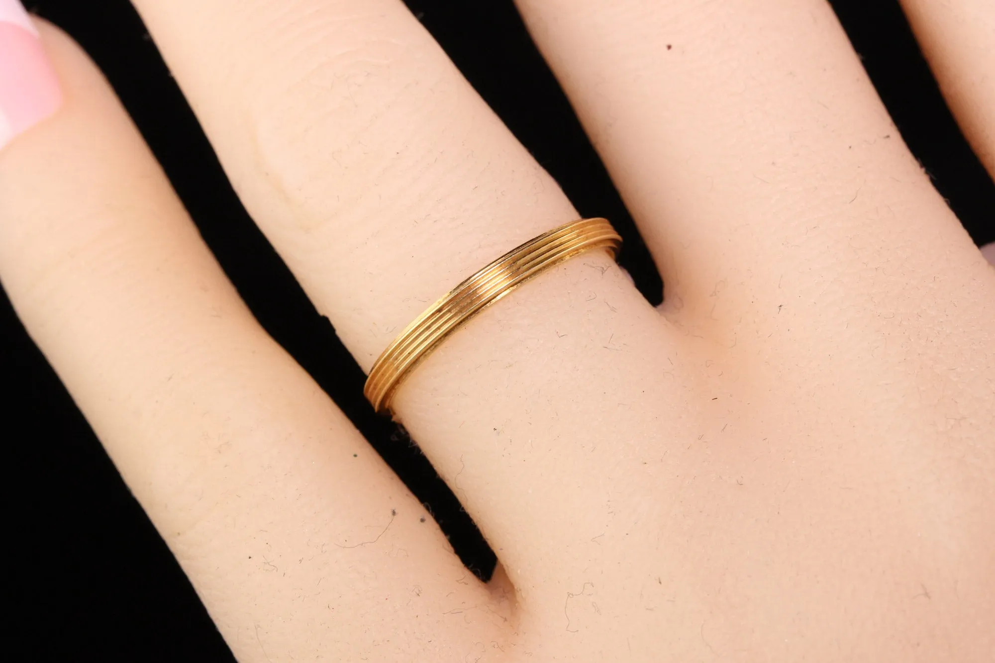 Antique Art Deco 14K Yellow Gold Engraved Wedding Band - Size 6 1/2