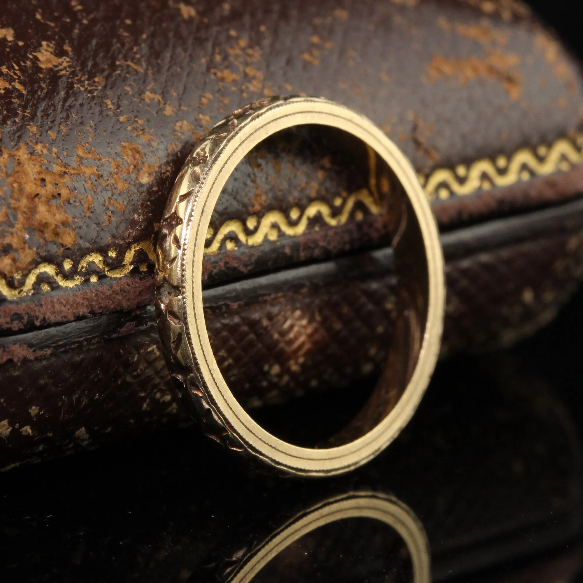 Antique Art Deco 14K Yellow Gold Engraved Wedding Band - Size 6