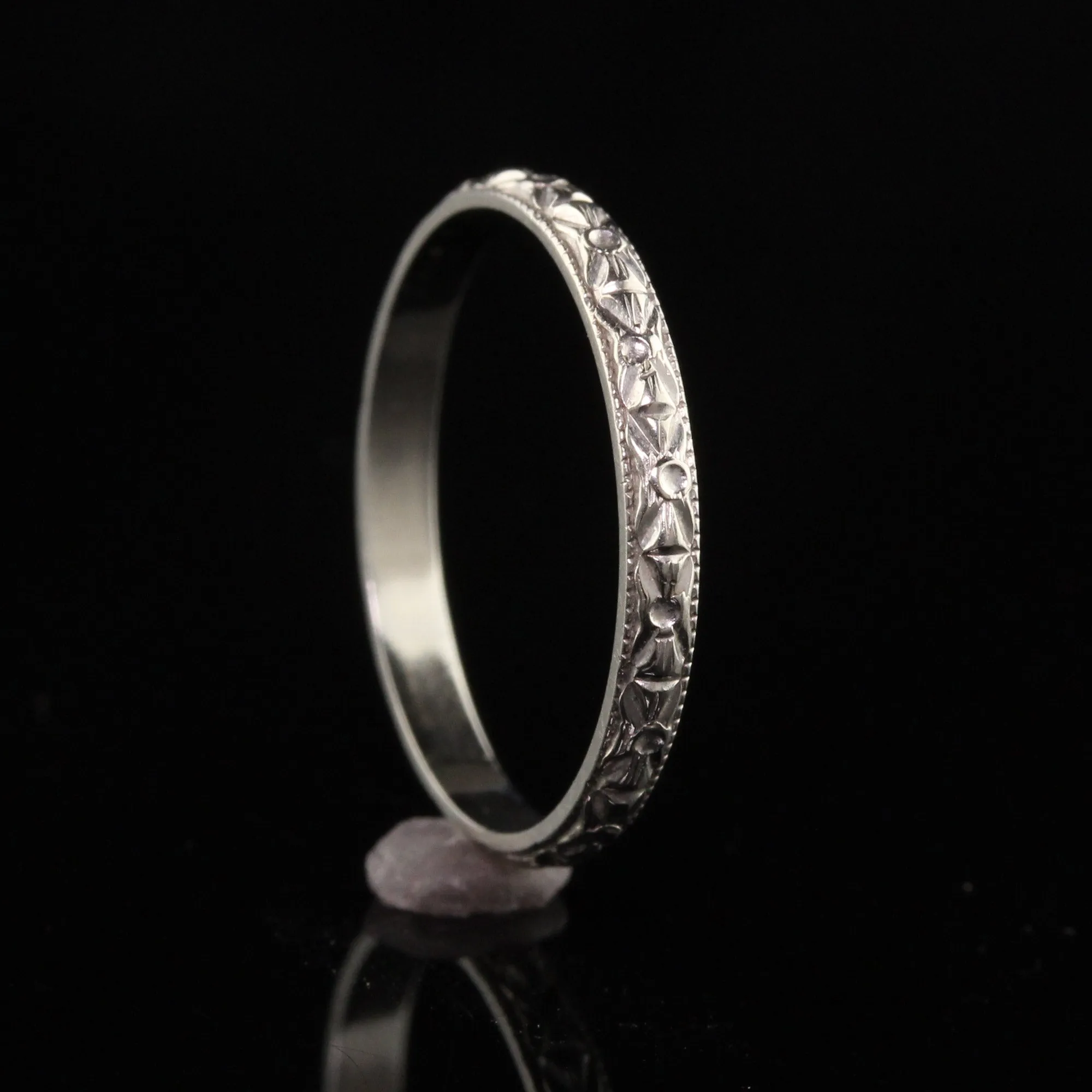 Antique Art Deco 18K White Gold Bristol Engraved Wedding Band - Size 4 1/2