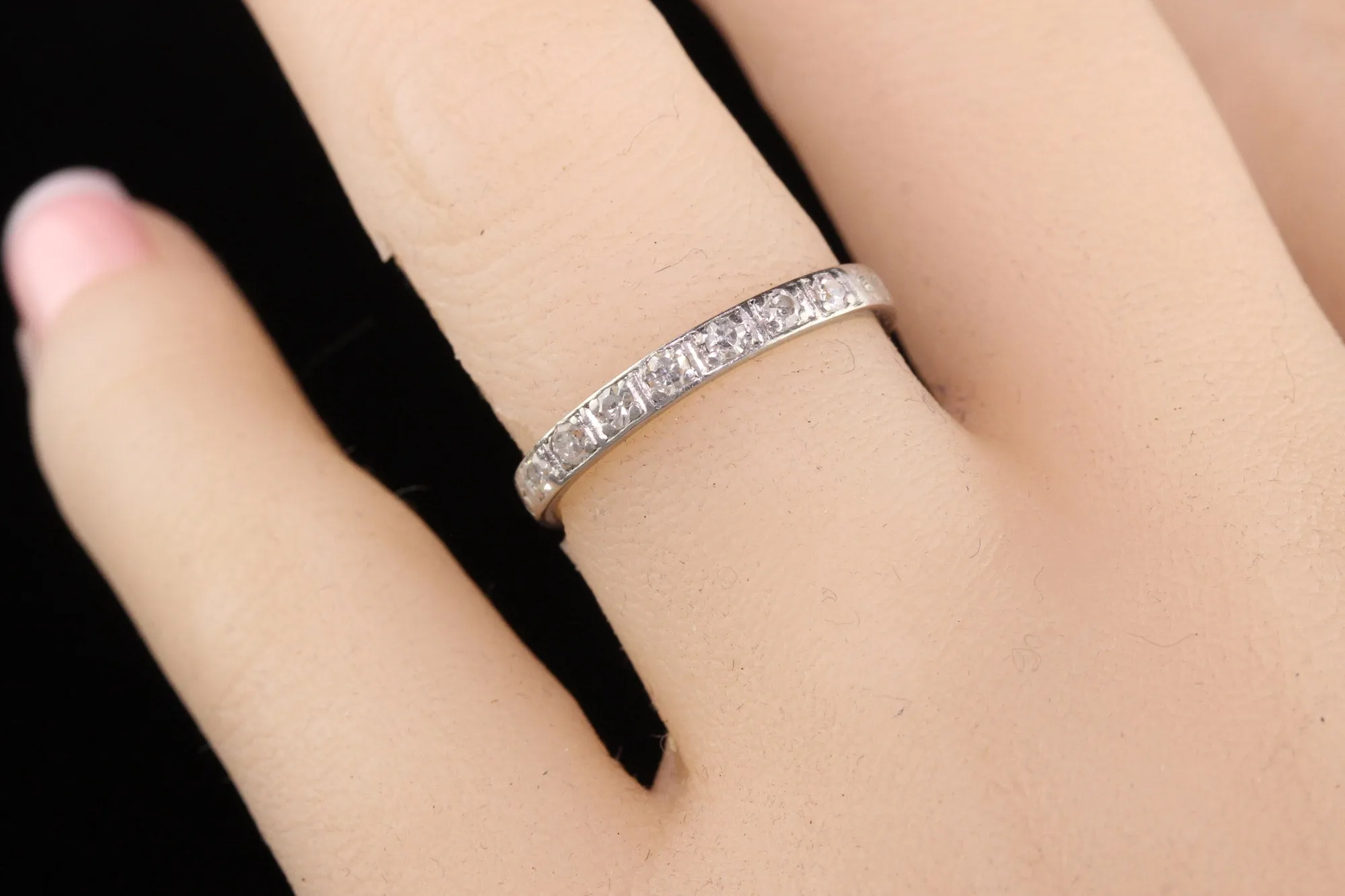 Antique Art Deco Platinum Single Cut Diamond Engraved Wedding Band