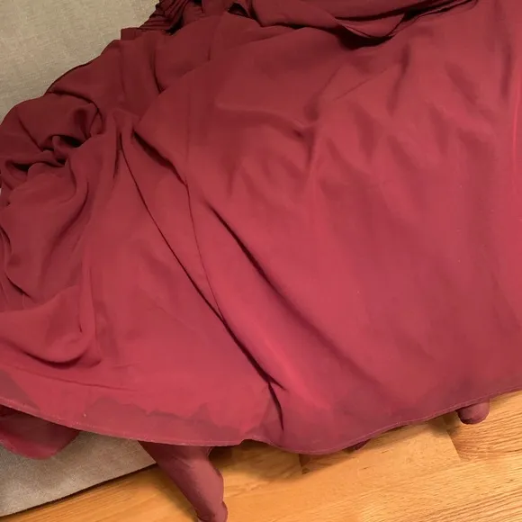 Azazie Iman Cabernet Gown Size 8