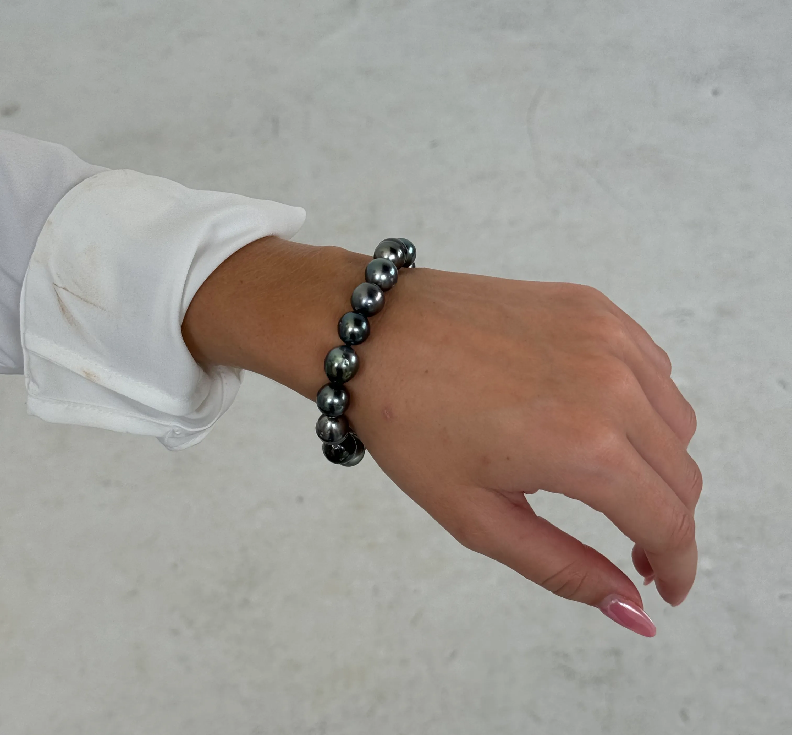 Black Tahitian Pearl Bracelet