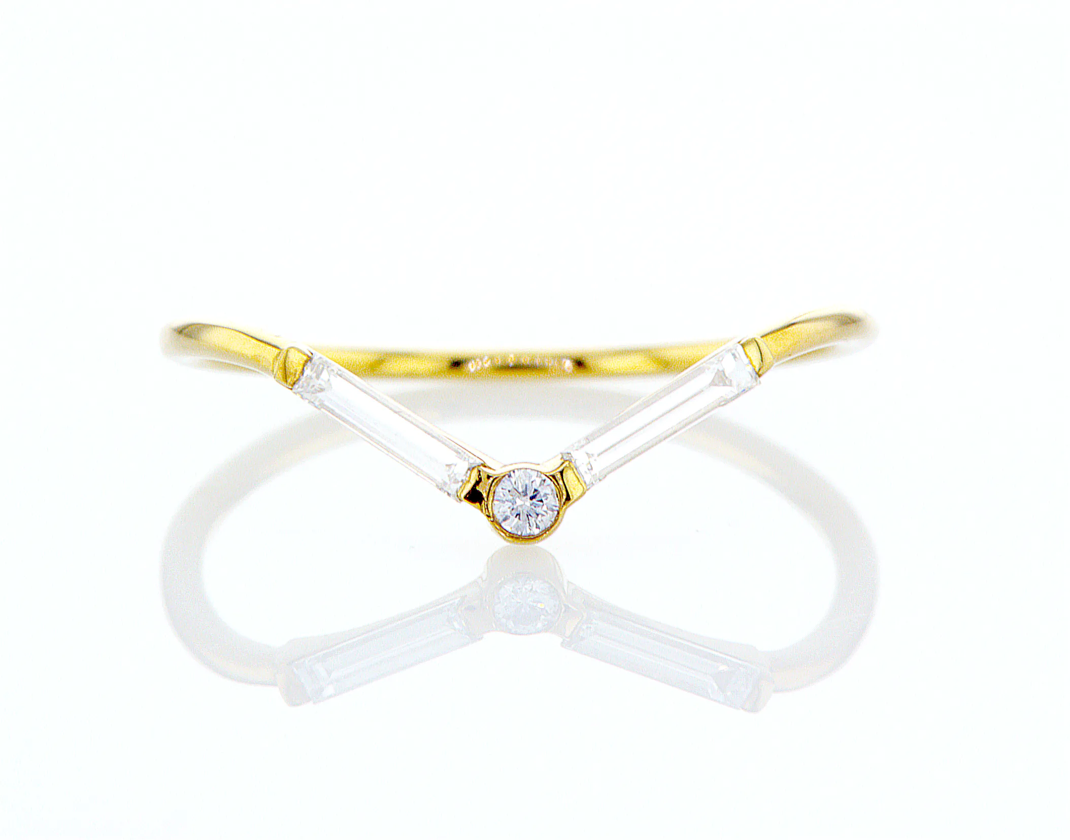 Chevron Baguette Diamond Ring - V Baguette Ring