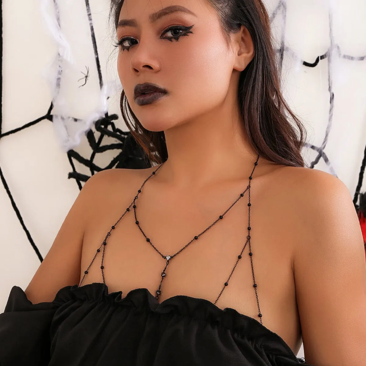 Chic Enamel Hollowed-Out Crystal Charm Ball Chain Bra