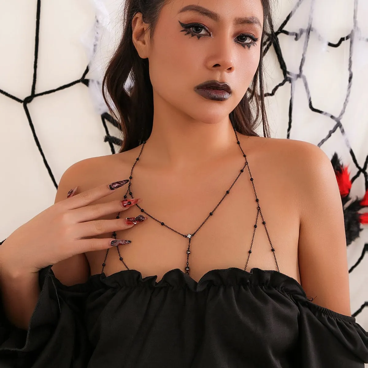 Chic Enamel Hollowed-Out Crystal Charm Ball Chain Bra