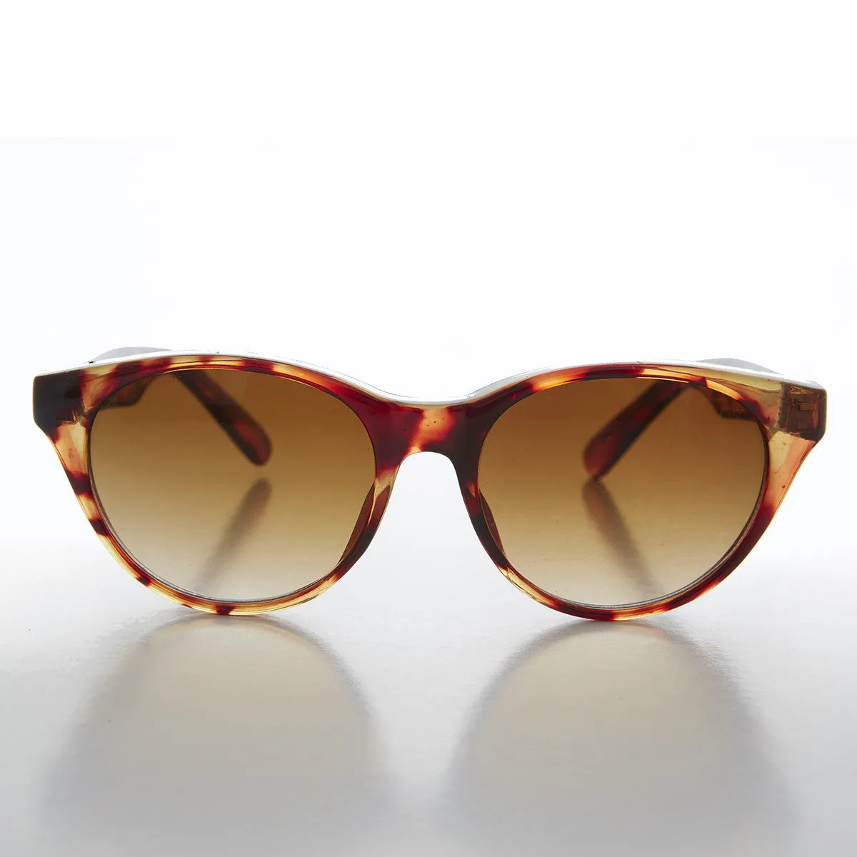 Classic Tortoiseshell Cat Eye Vintage Deadstock Sunglass - Kitty