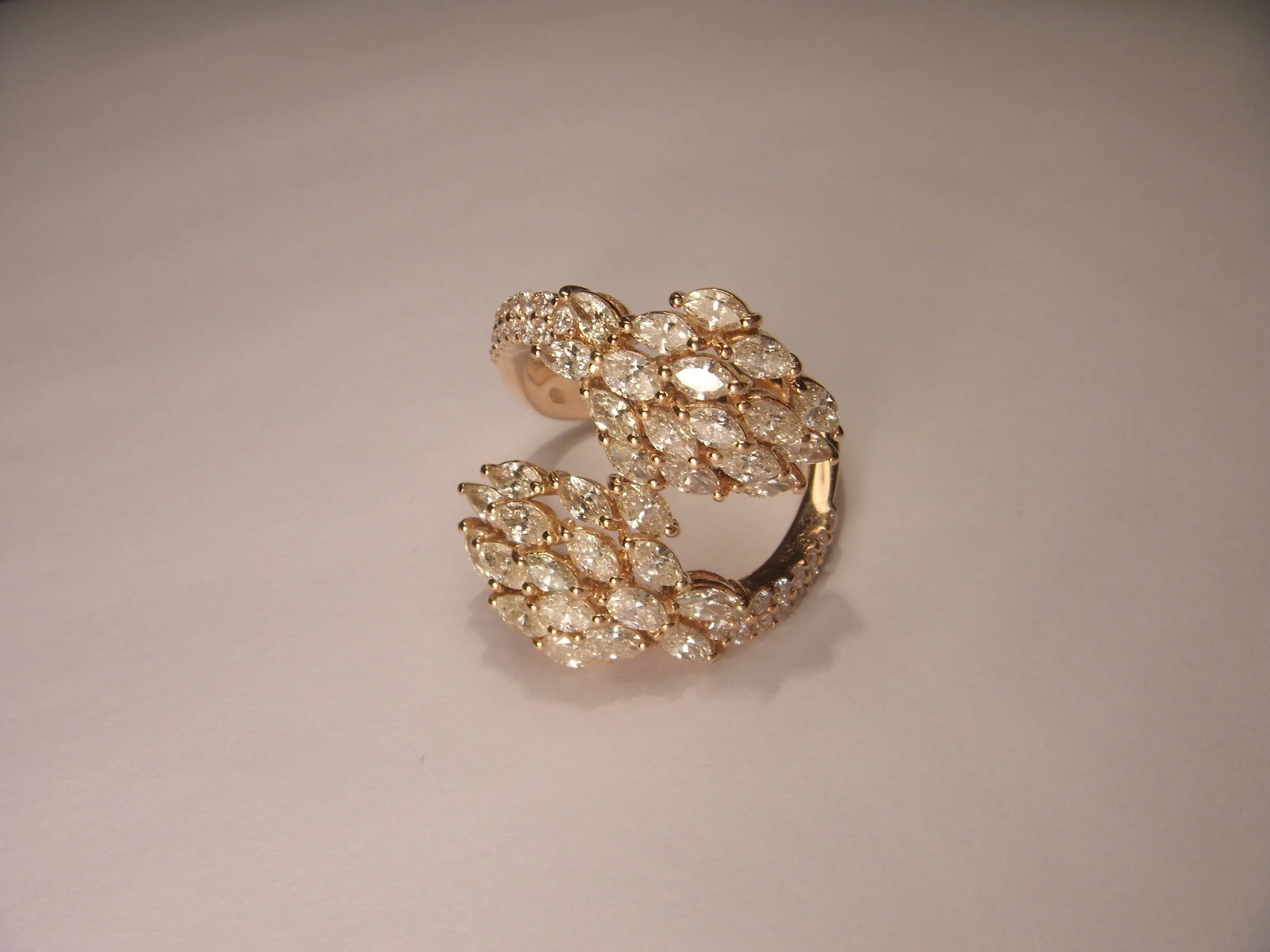 Designer Gorgeous 18K Pink Rose Gold Bypass Diamond Marquise Cocktail Ring Band