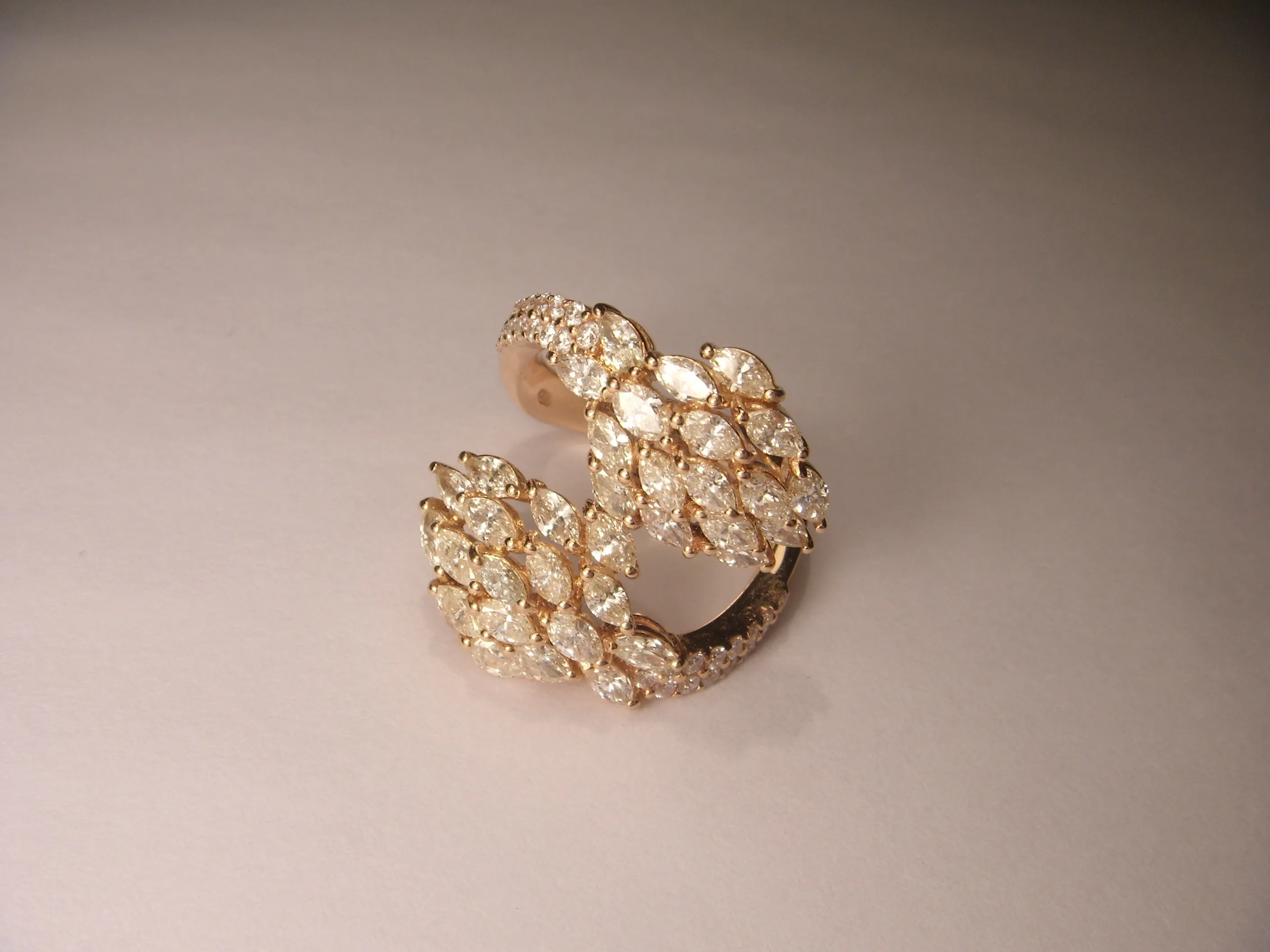 Designer Gorgeous 18K Pink Rose Gold Bypass Diamond Marquise Cocktail Ring Band