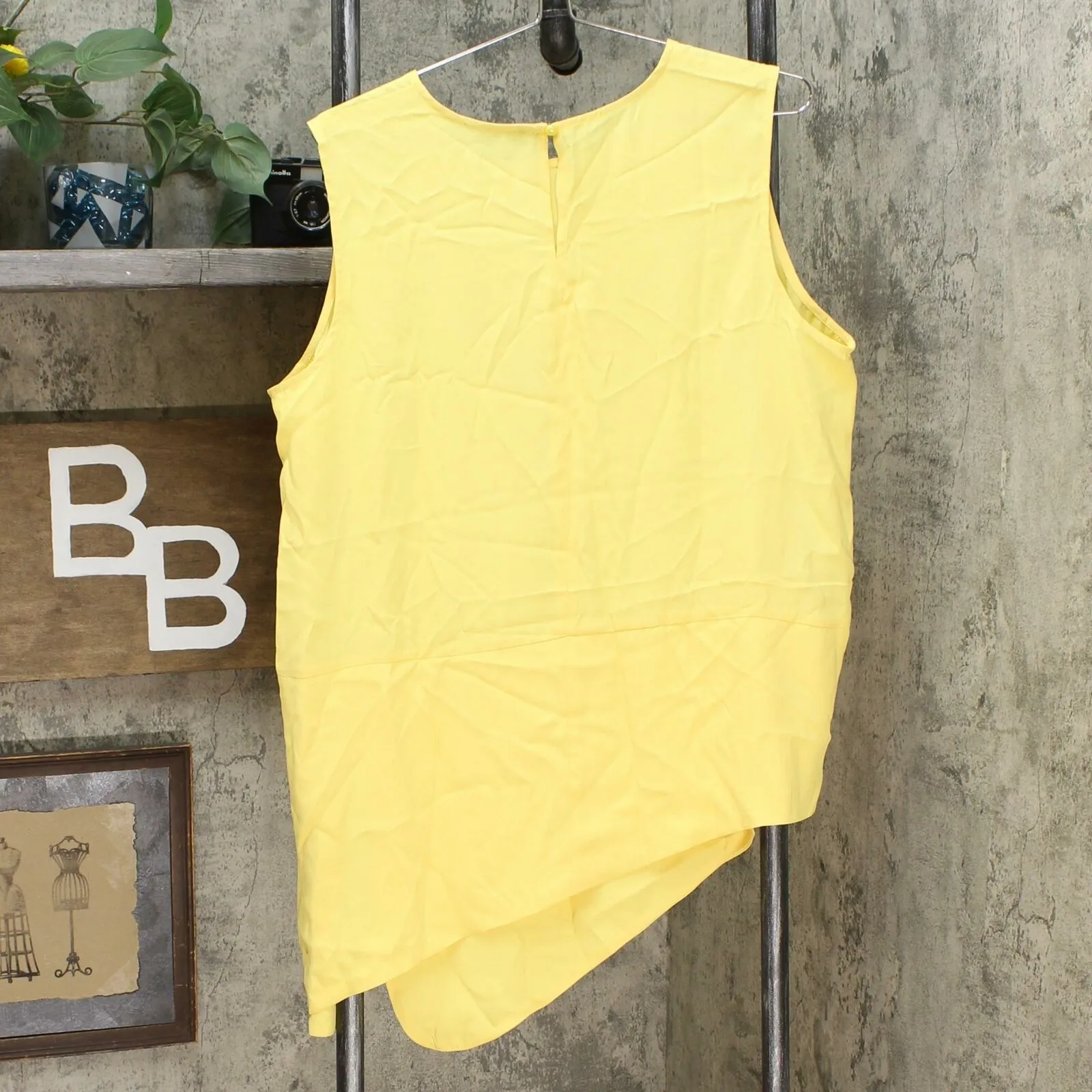 DG2 by Diane Gilman Women's Asymmetric Sleeveless Blouse