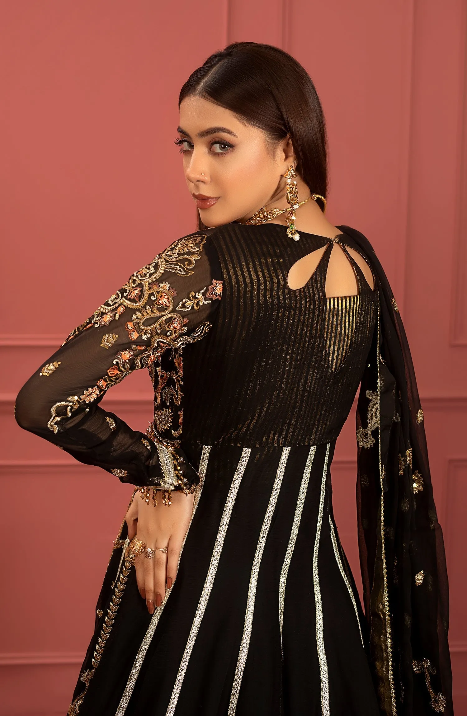 Elegant Embroidered Black Pakistani Pishwas Lehenga Wedding Dress