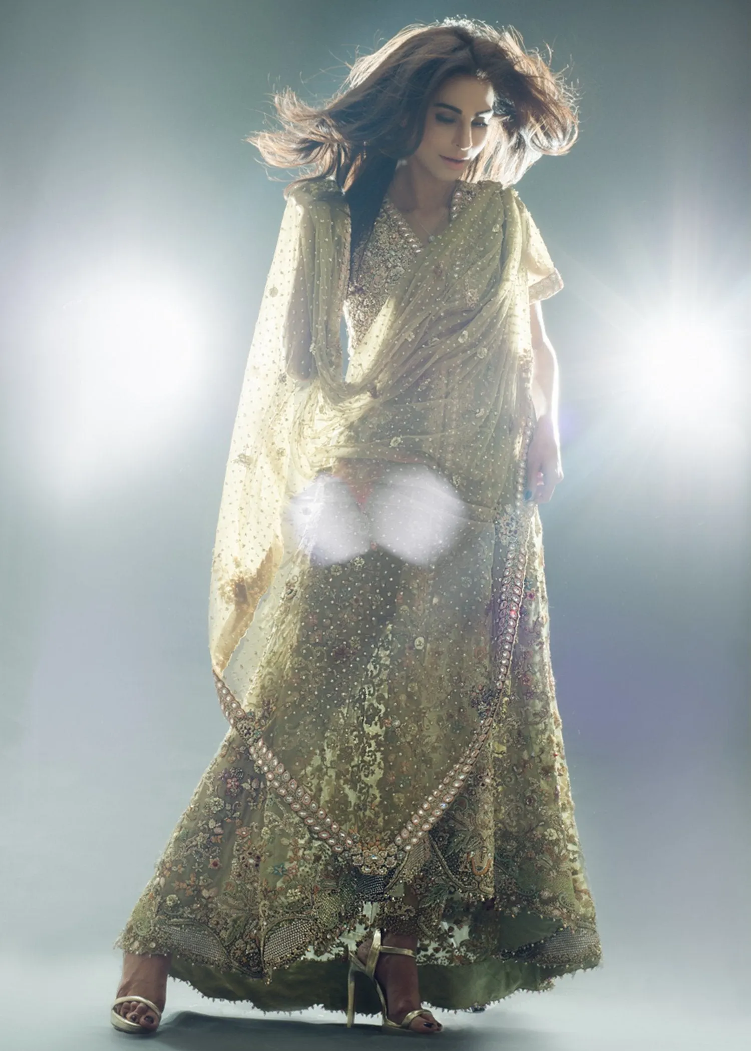 Elegant Pakistani Bridal Dress for Asian Wedding #J5165