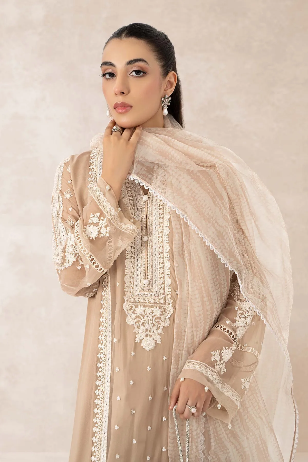 Elegant Pakistani Salwar Kameez Beige Shade Salwar Suit Dupatta