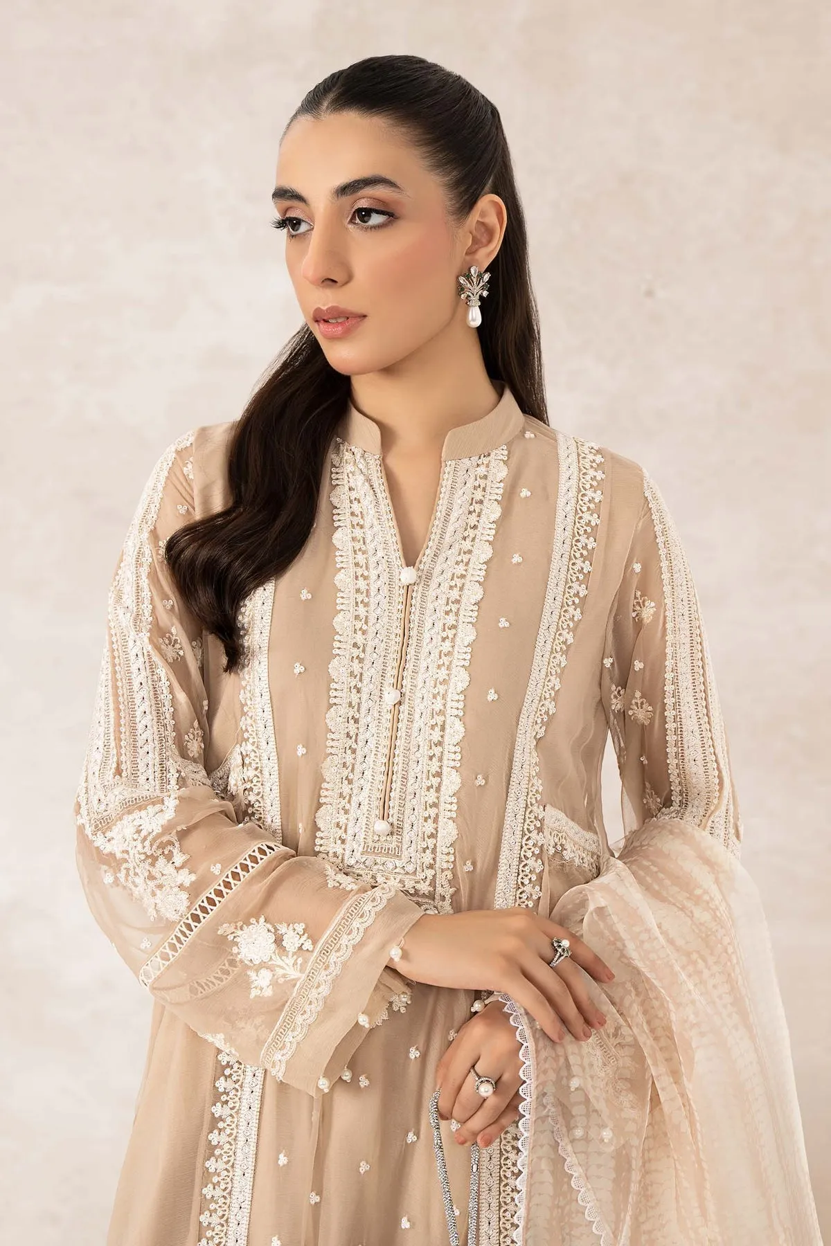 Elegant Pakistani Salwar Kameez Beige Shade Salwar Suit Dupatta
