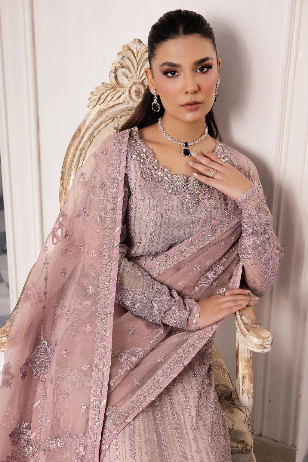 Elegant Tea Pink Embroidered Pakistani Salwar Kameez Dupatta Suit