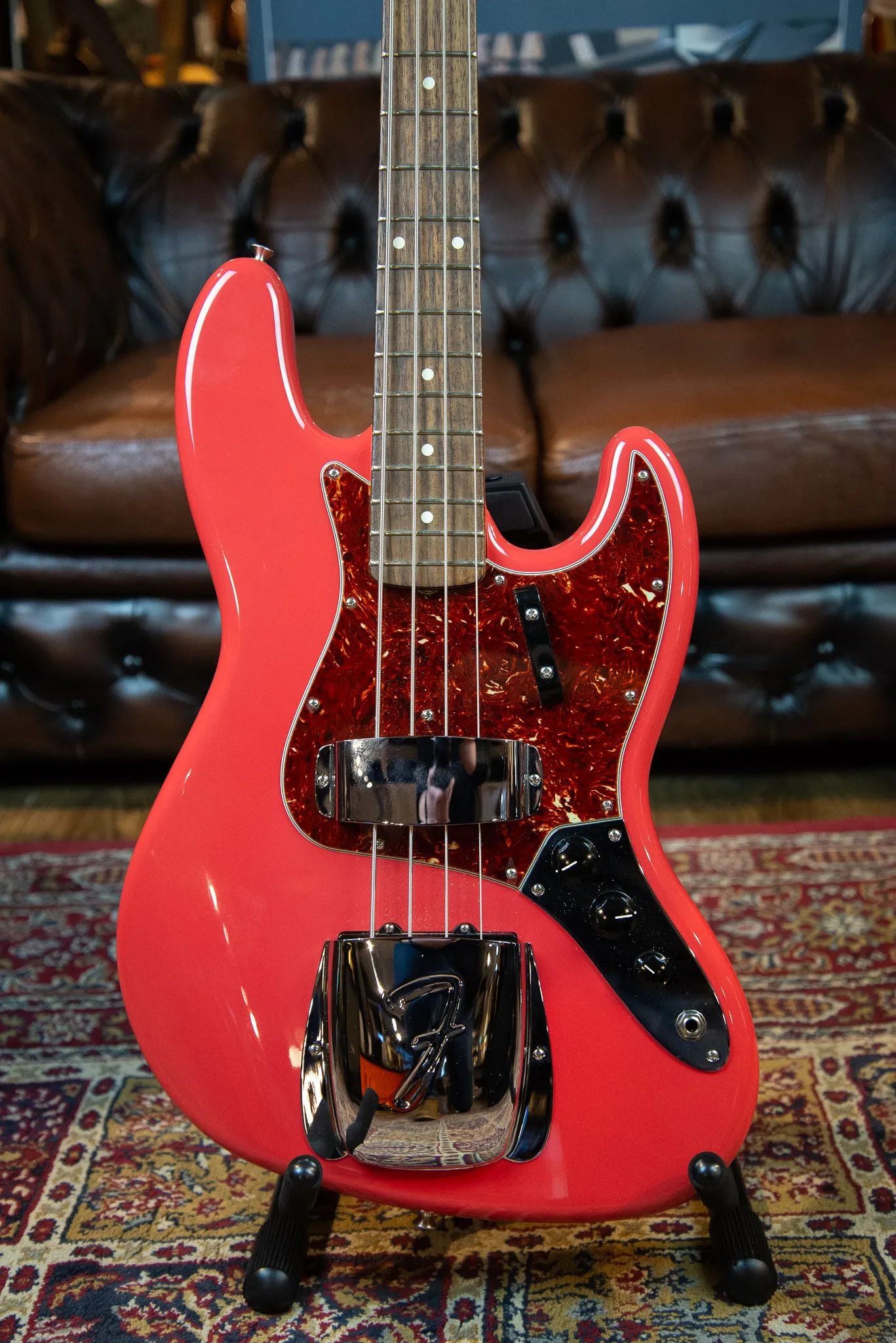 Fender 1964 NOS Custom Shop Jazz Bass Fiesta Red, USED
