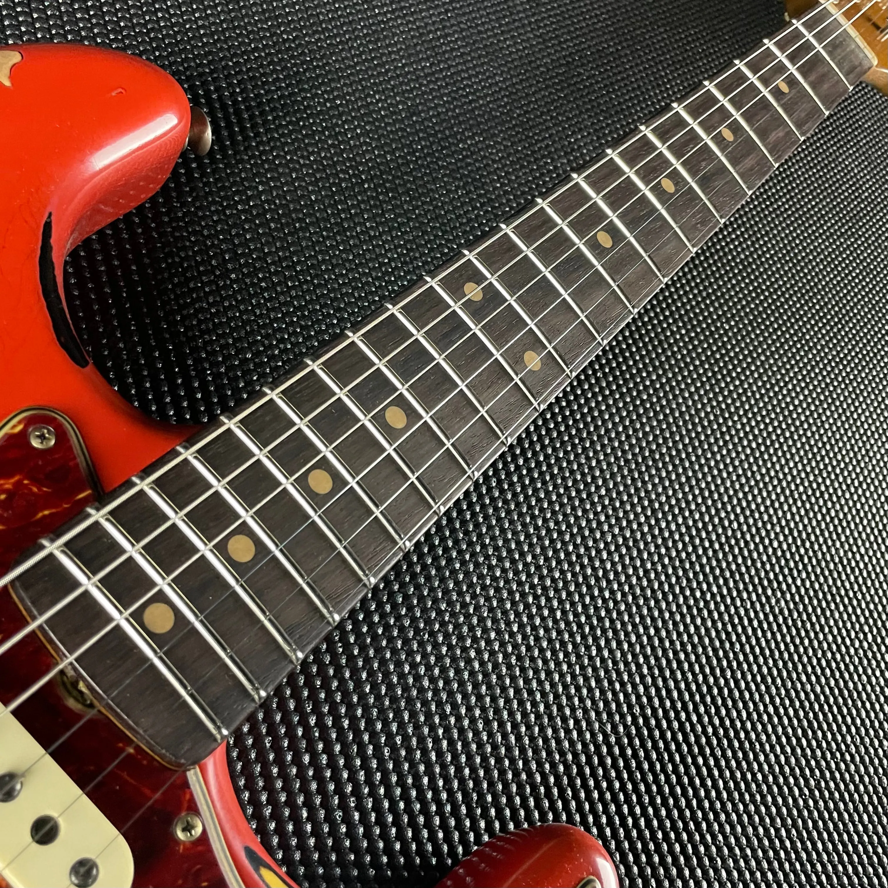 Fender Custom Shop LTD 1961 Stratocaster, Heavy Relic- Aged Fiesta Red/3TSB (7lbs 14oz)