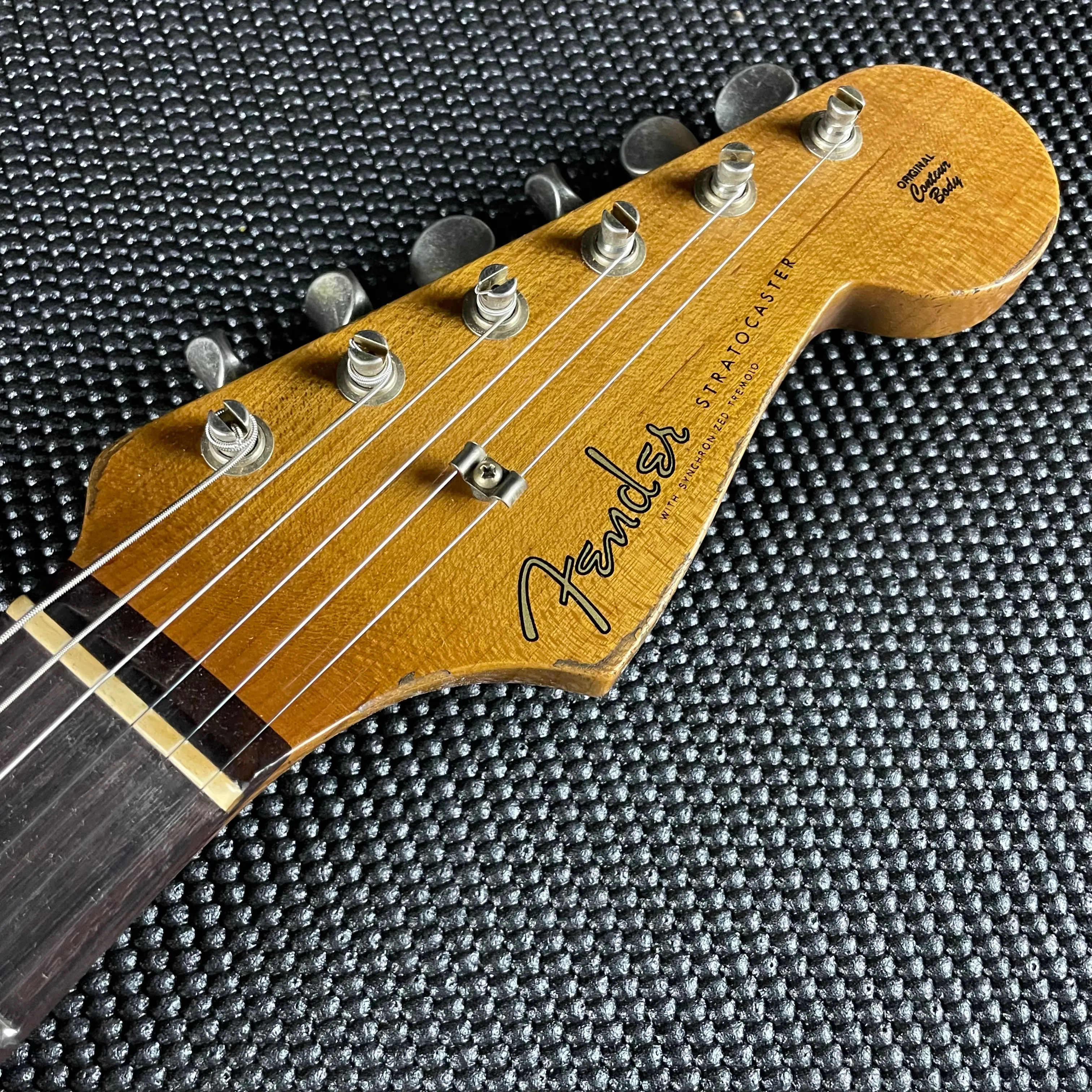 Fender Custom Shop LTD 1961 Stratocaster, Heavy Relic- Aged Fiesta Red/3TSB (7lbs 14oz)