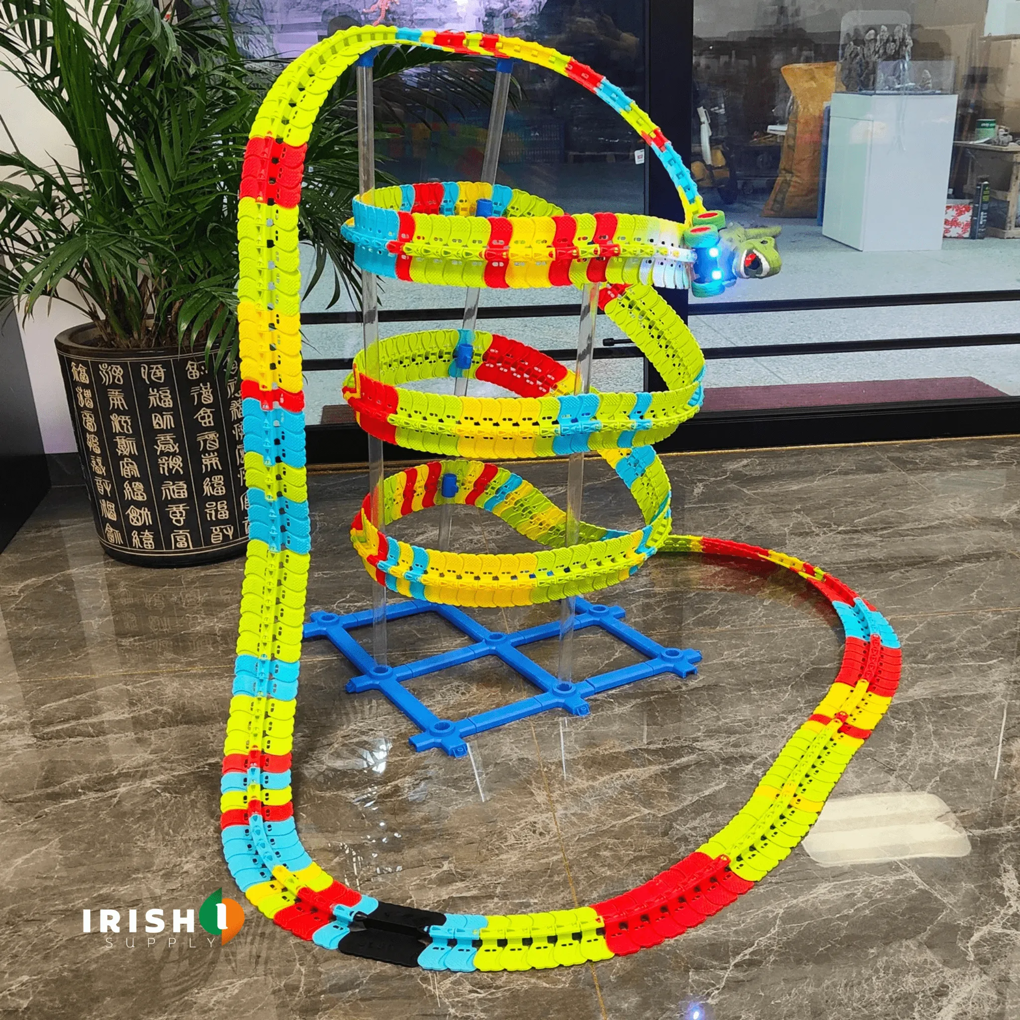 FLEXRACE Anti-Gravity Rail Car