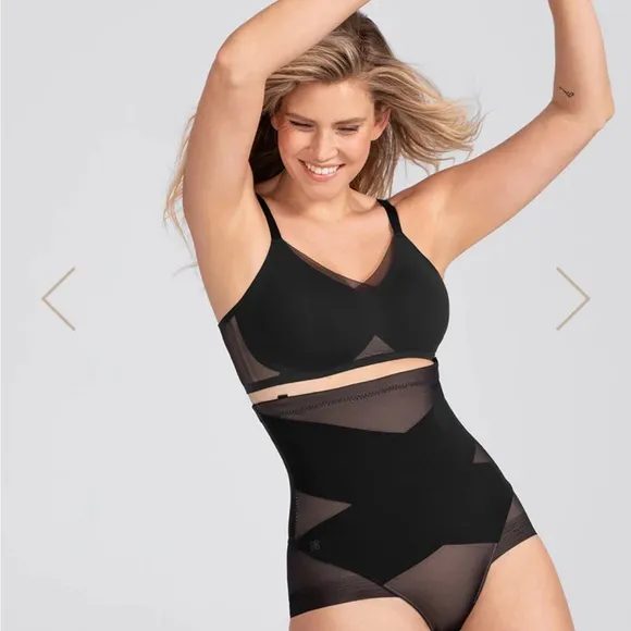 HONEYLOVE SuperPower BriefHIGH COMPRESSIONWON'T ROLL DOWN$84