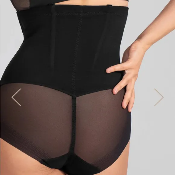 HONEYLOVE SuperPower BriefHIGH COMPRESSIONWON'T ROLL DOWN$84