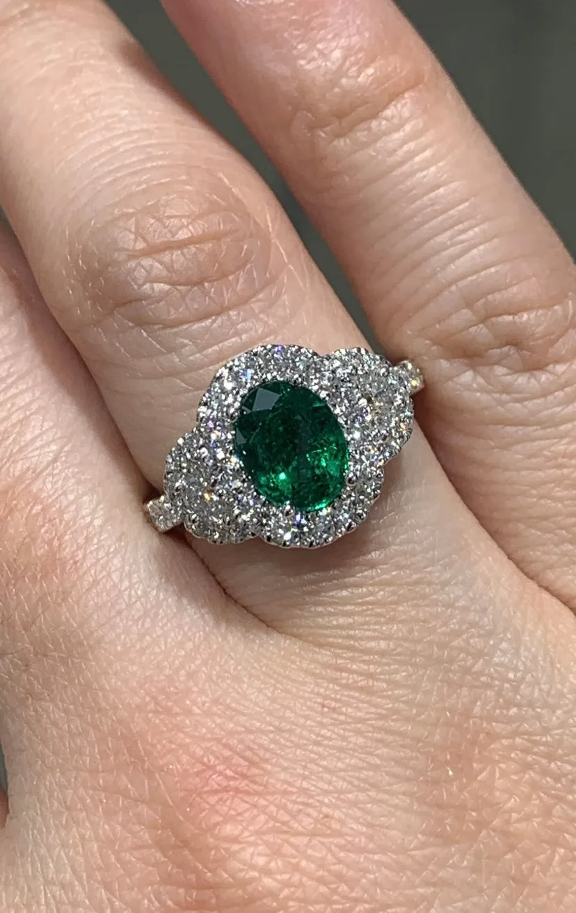 Ladies Statement 1.56ct Oval Cut Emerald & Diamond Ring