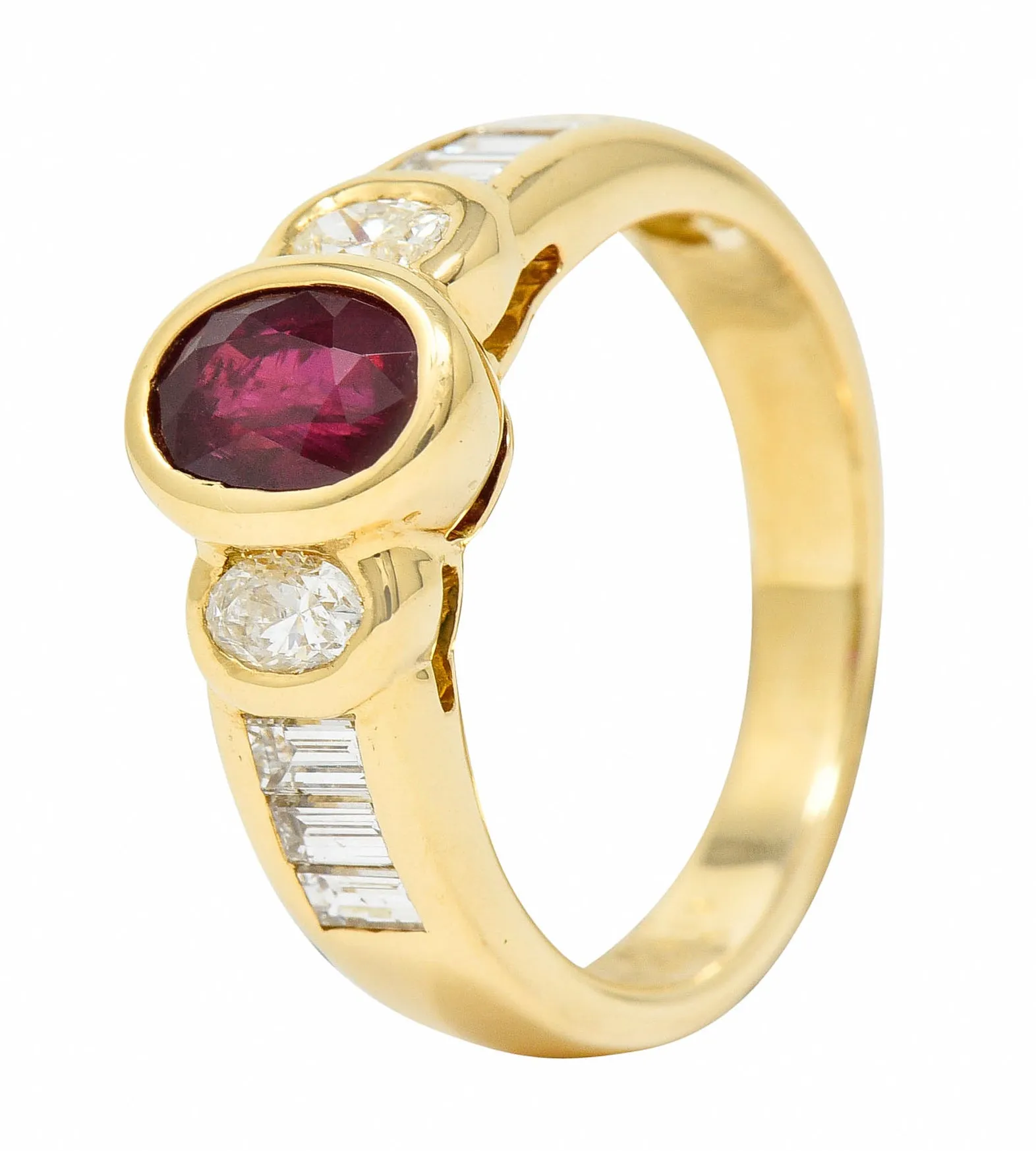 Mellerio Paris Vintage 2.10 CTW Ruby Diamond 18 Karat Gold Gemstone Ring