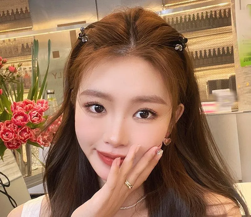 Mini Flower Hair Clips