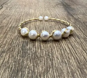 Moti Pearl Bracelet
