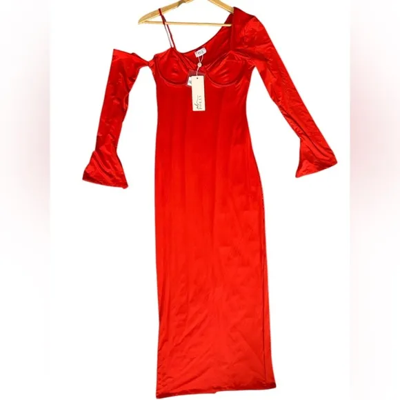 NWT OH POLLY Isolde Long Sleeve Off The Shoulder Maxi Dress In Red Size 10