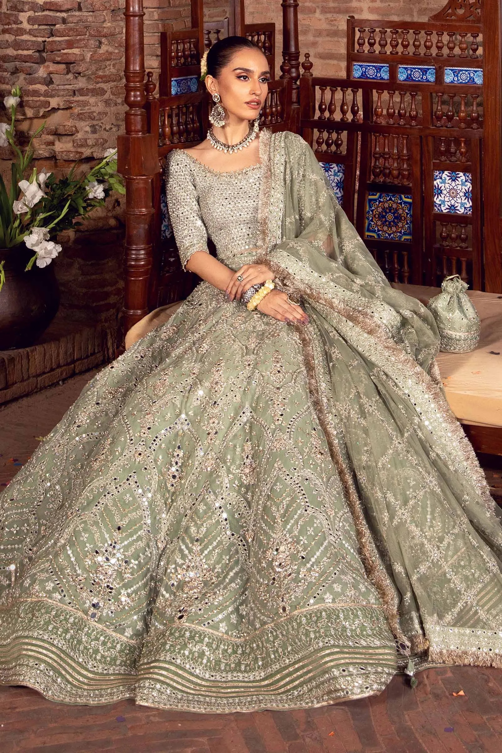 Pakistani Wedding Dress in Bridal Choli Lehenga Style