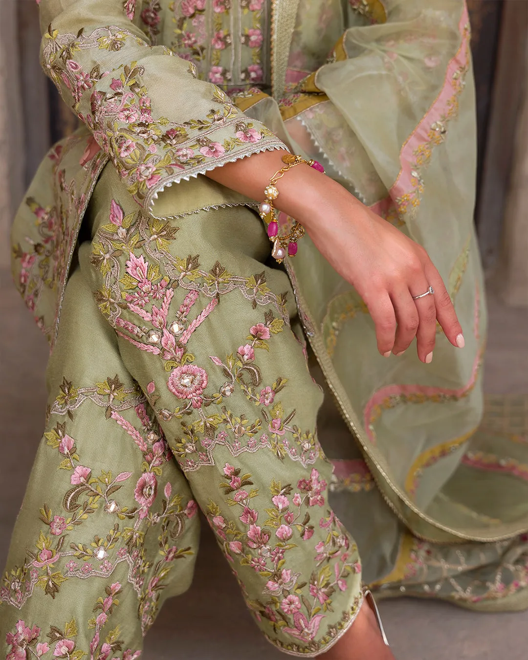 Pakistani Wedding Dress in Salwar Kameez Dupatta Style