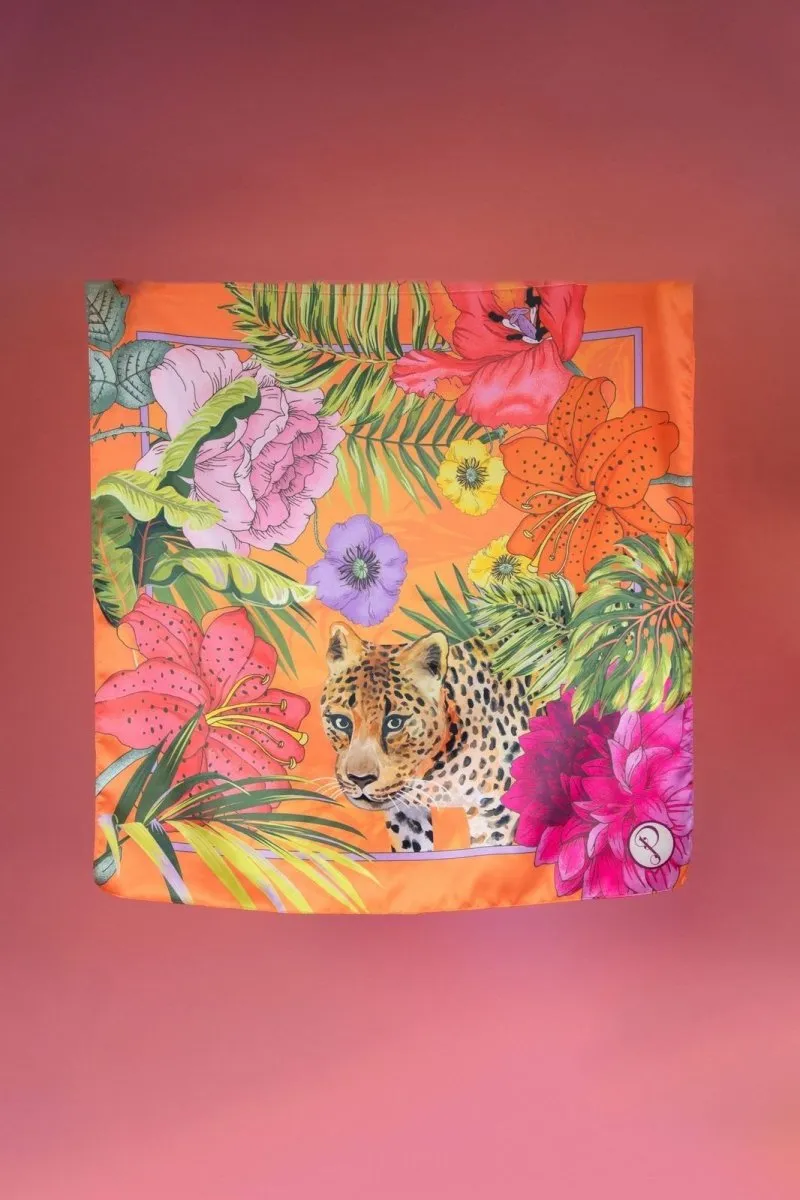 Powder Blooming Jungle Small Satin Square