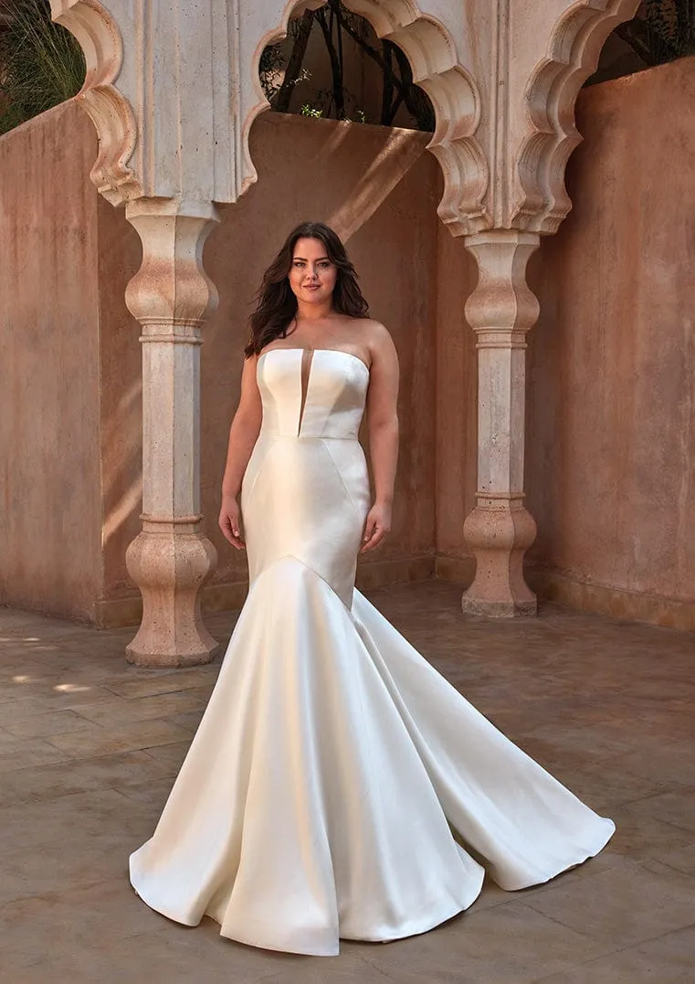 Pronovias: Tasman