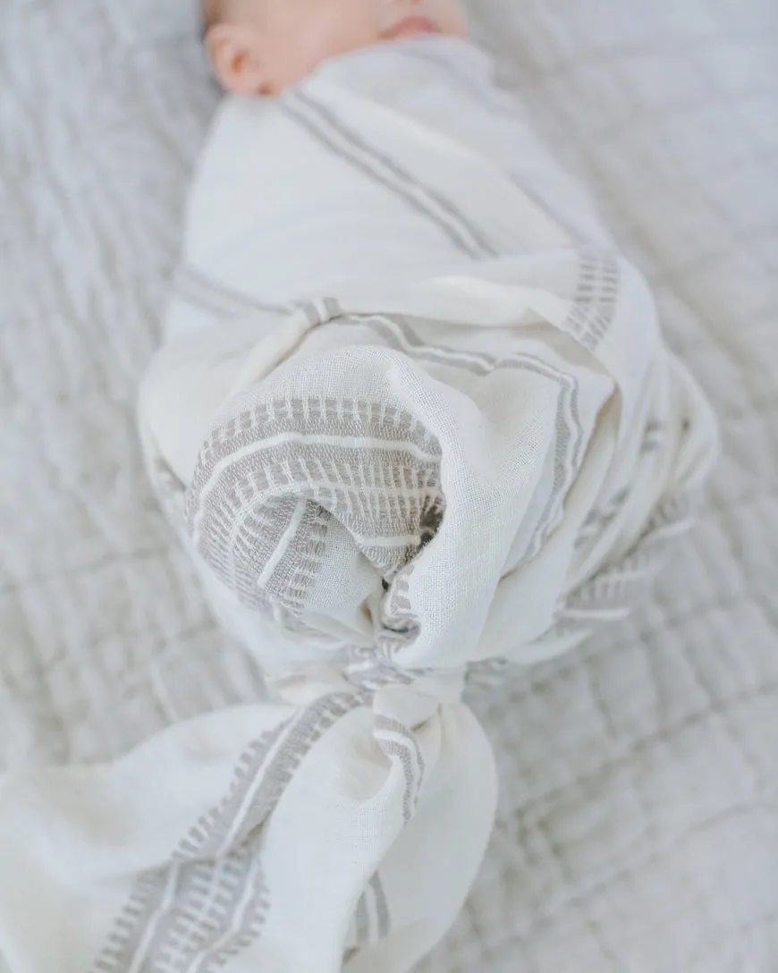 Pure Elegance: Handwoven Cotton Baby Swaddle