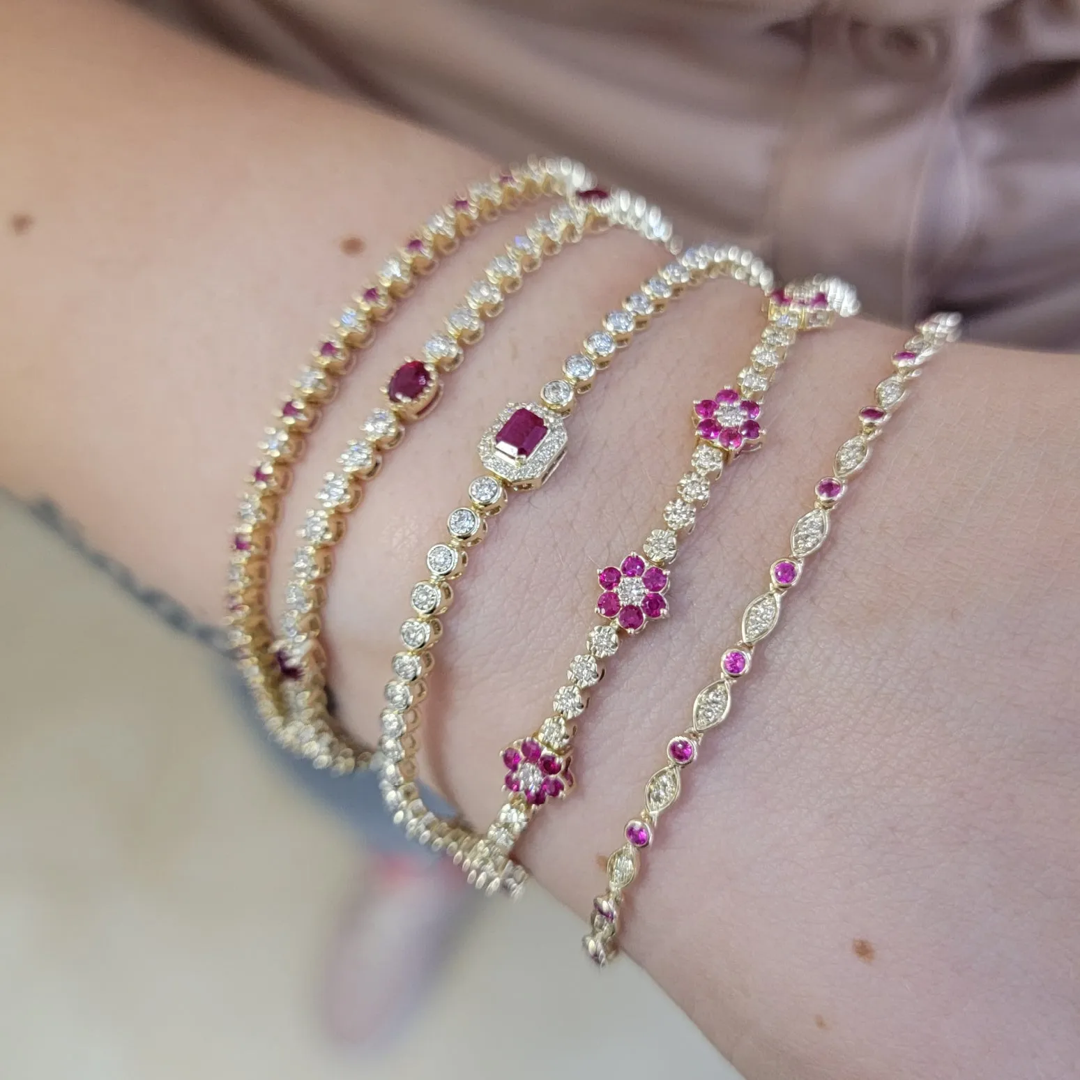 Single Color Stone Diamond Bezel Tennis Bracelet
