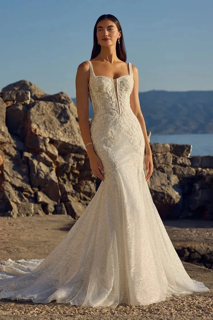 Sophia Tolli: Y3196 - Sigorni