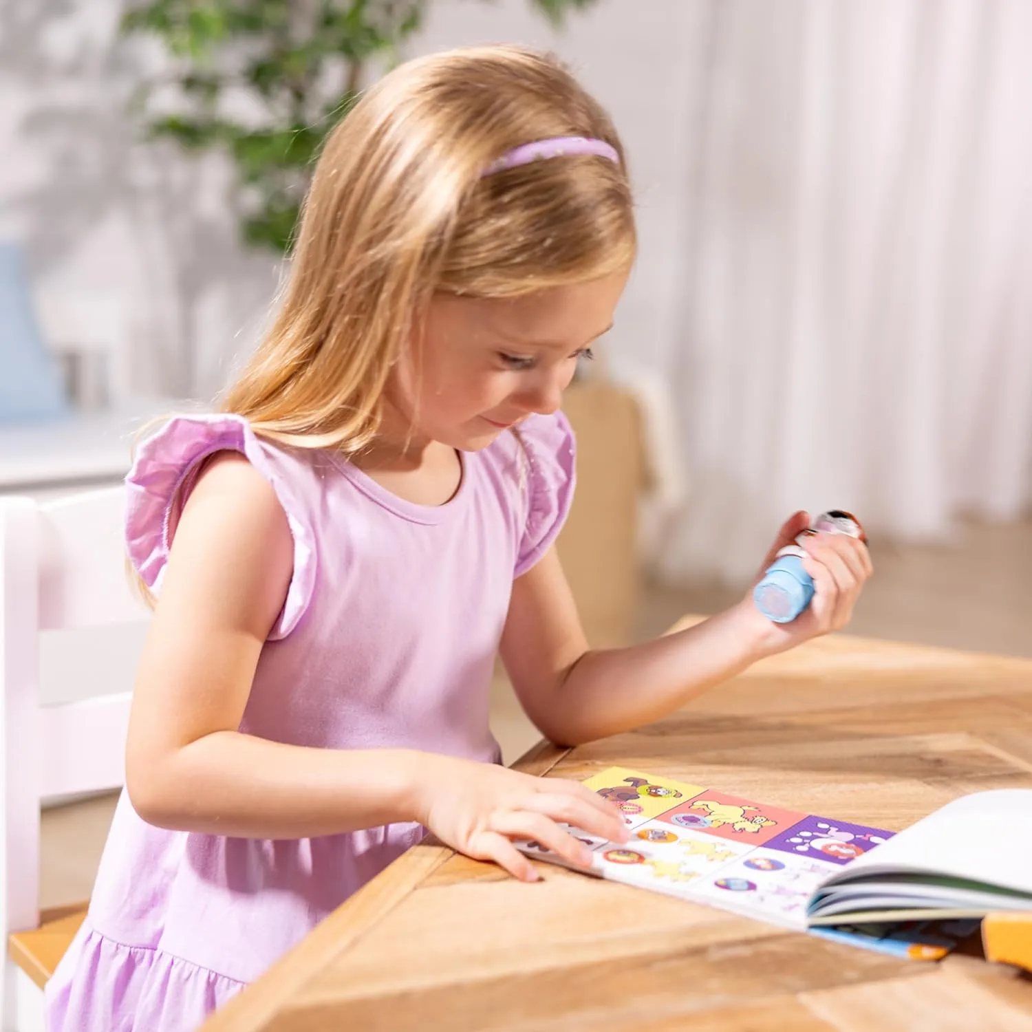 Sticker WOW!® Activity Pad & Sticker Stamper - Dog