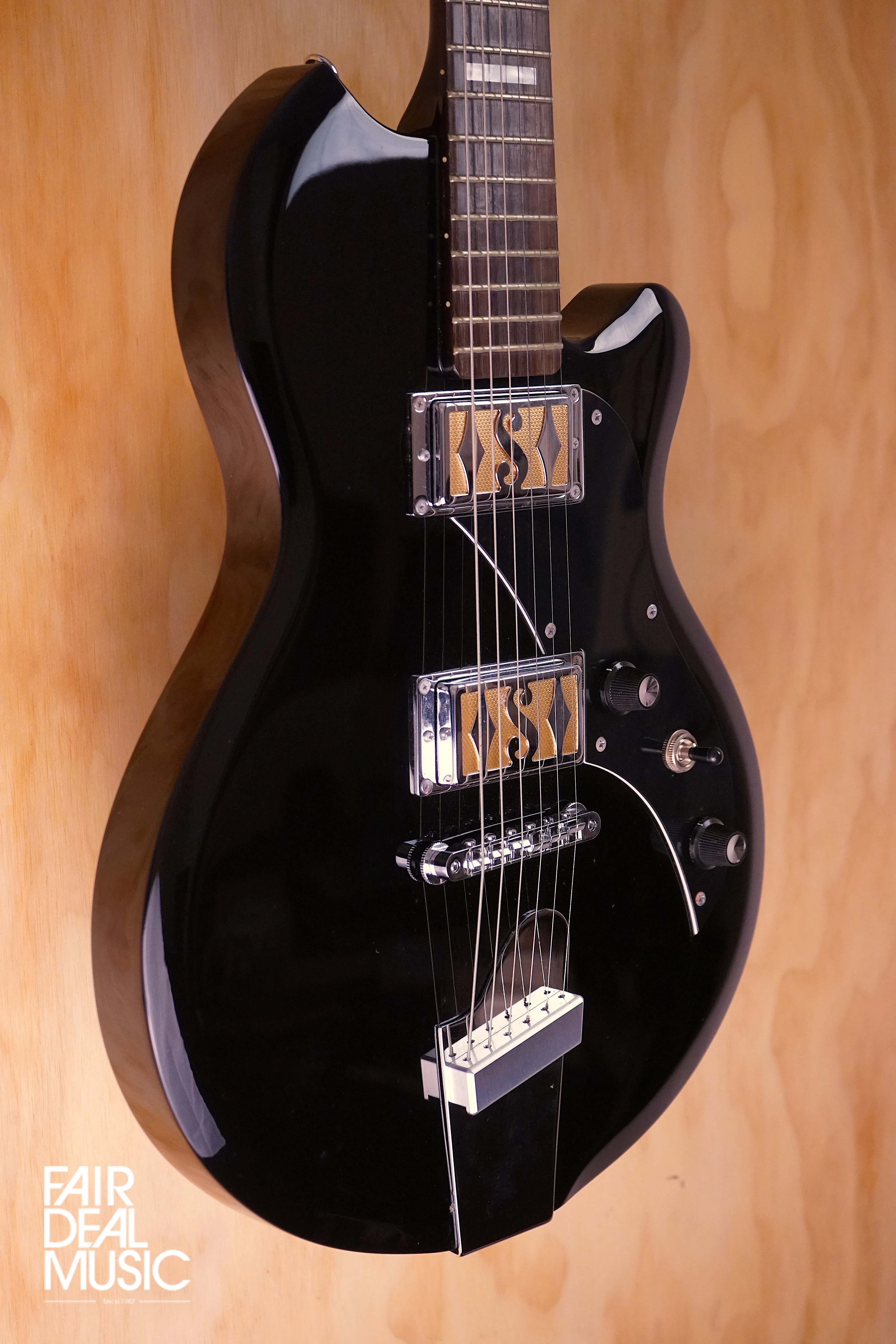 Supro 2020JB Westbury Dual Pickup Island Series in Jet Black, USED