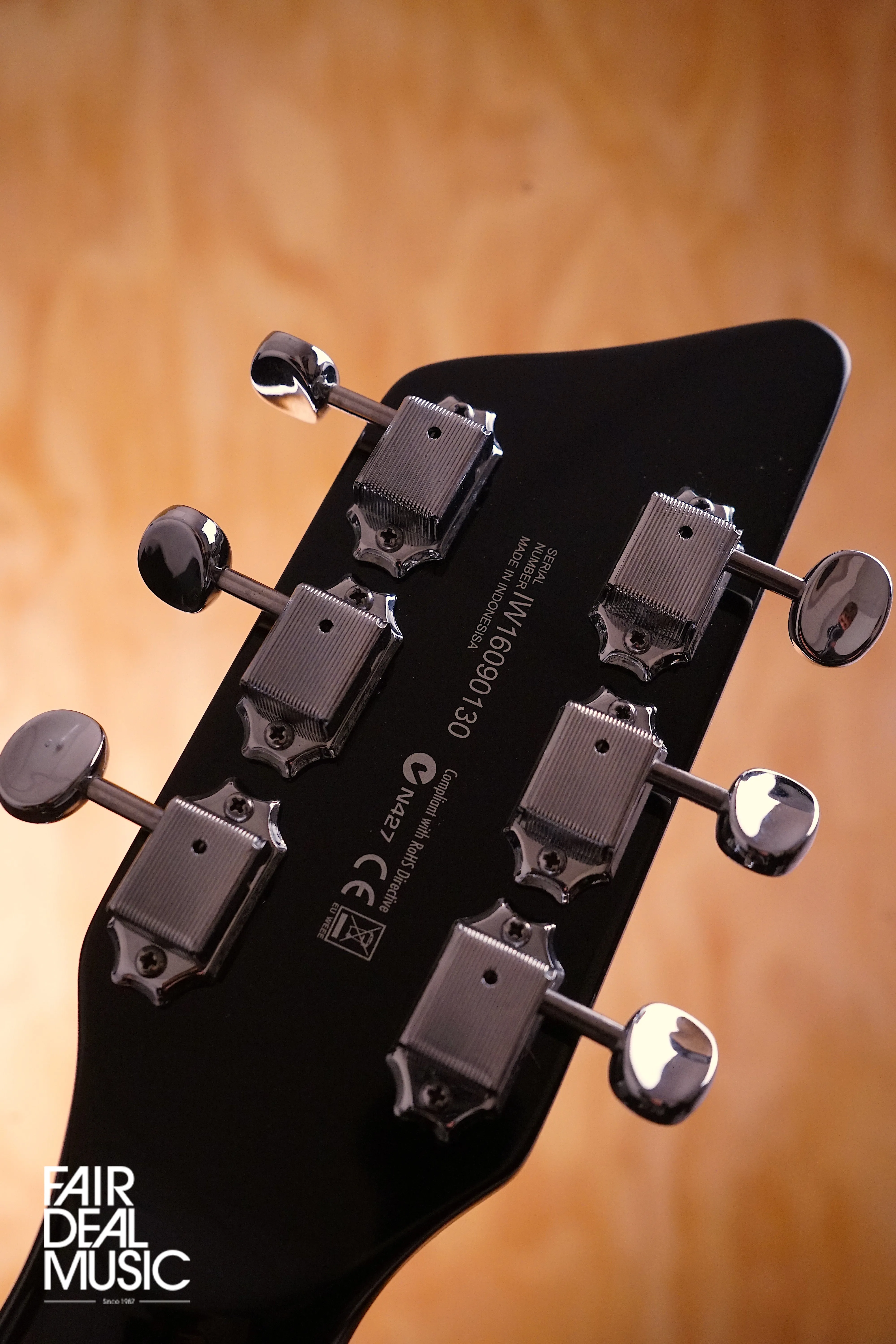 Supro 2020JB Westbury Dual Pickup Island Series in Jet Black, USED