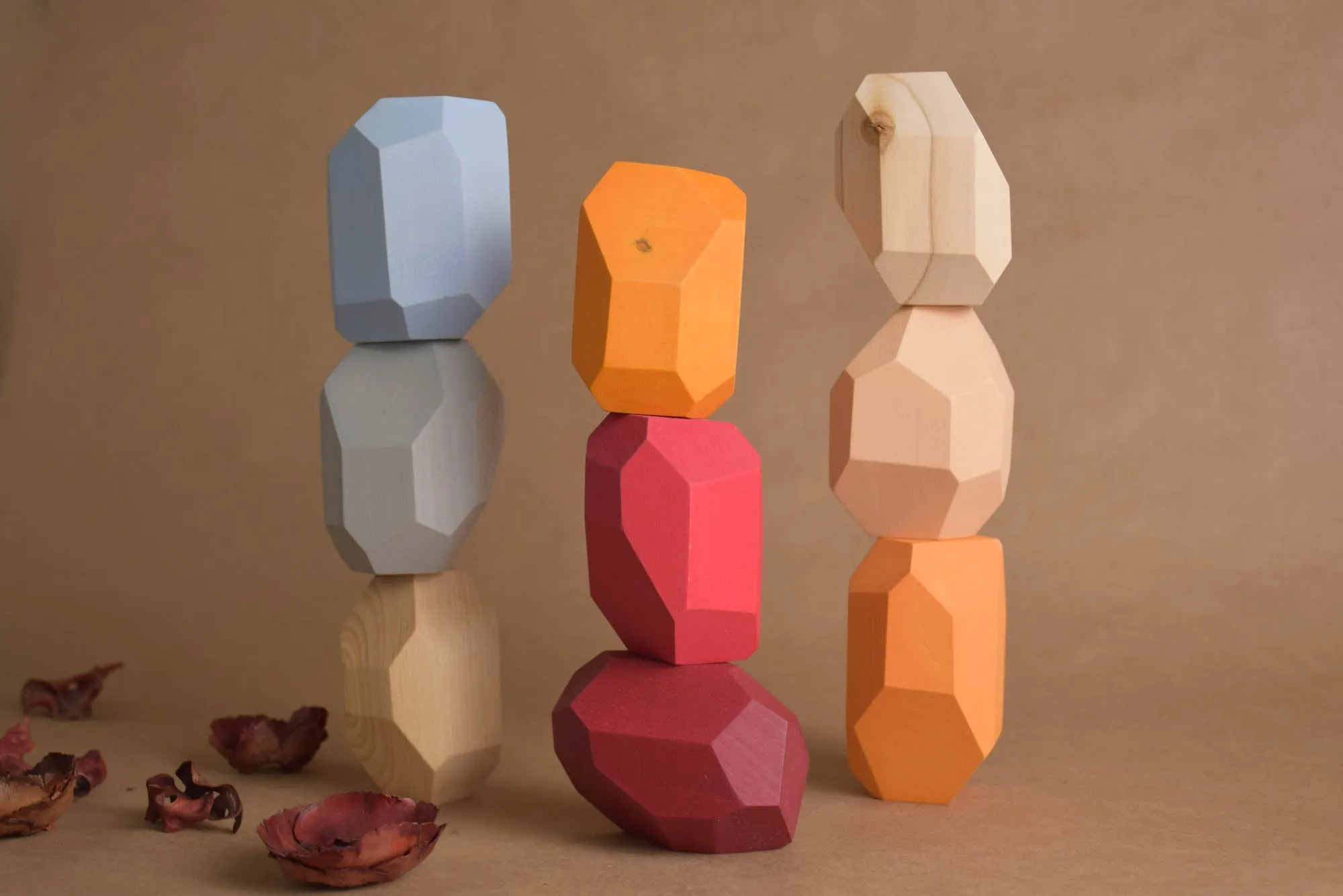 Tumi Ishi Wood Balancing Stones for Baby Neutral